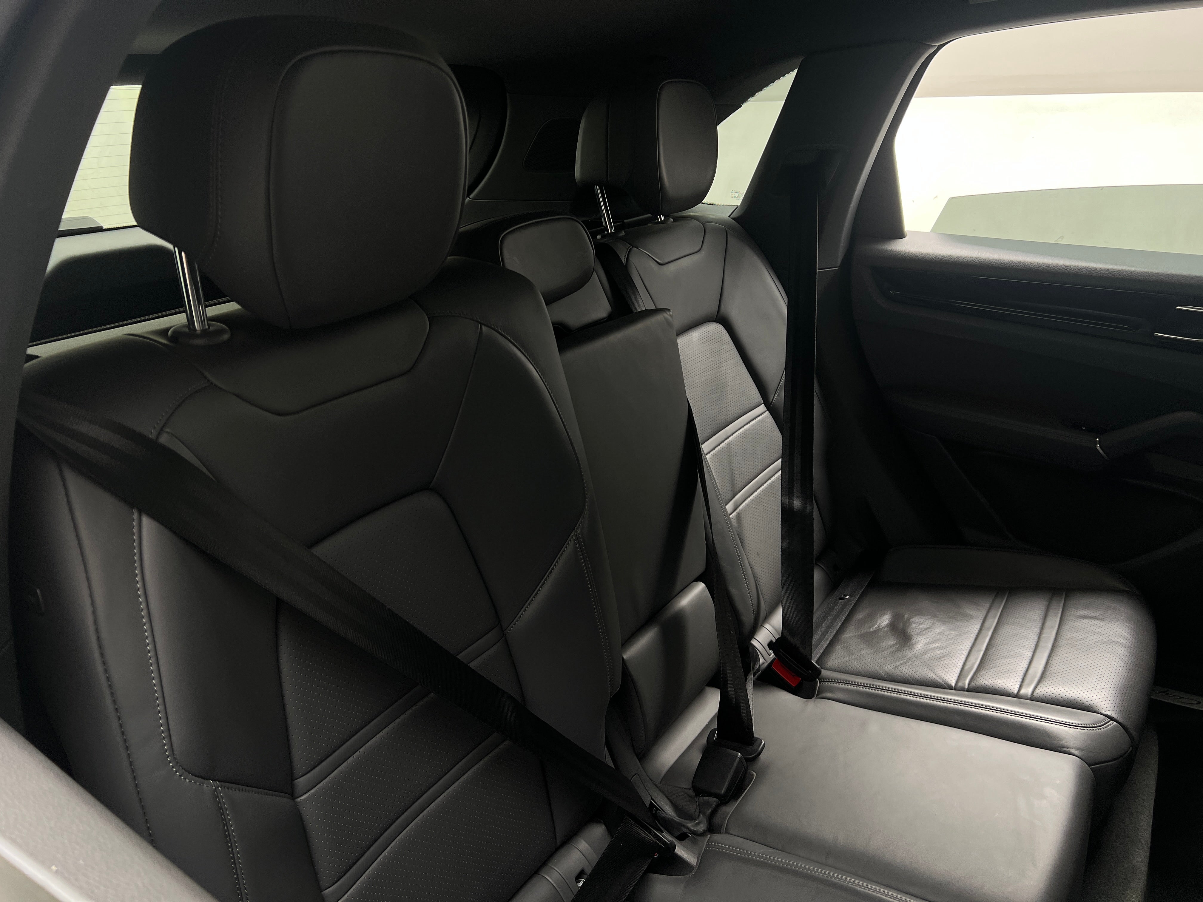 2019 Porsche Cayenne E-Hybrid 5