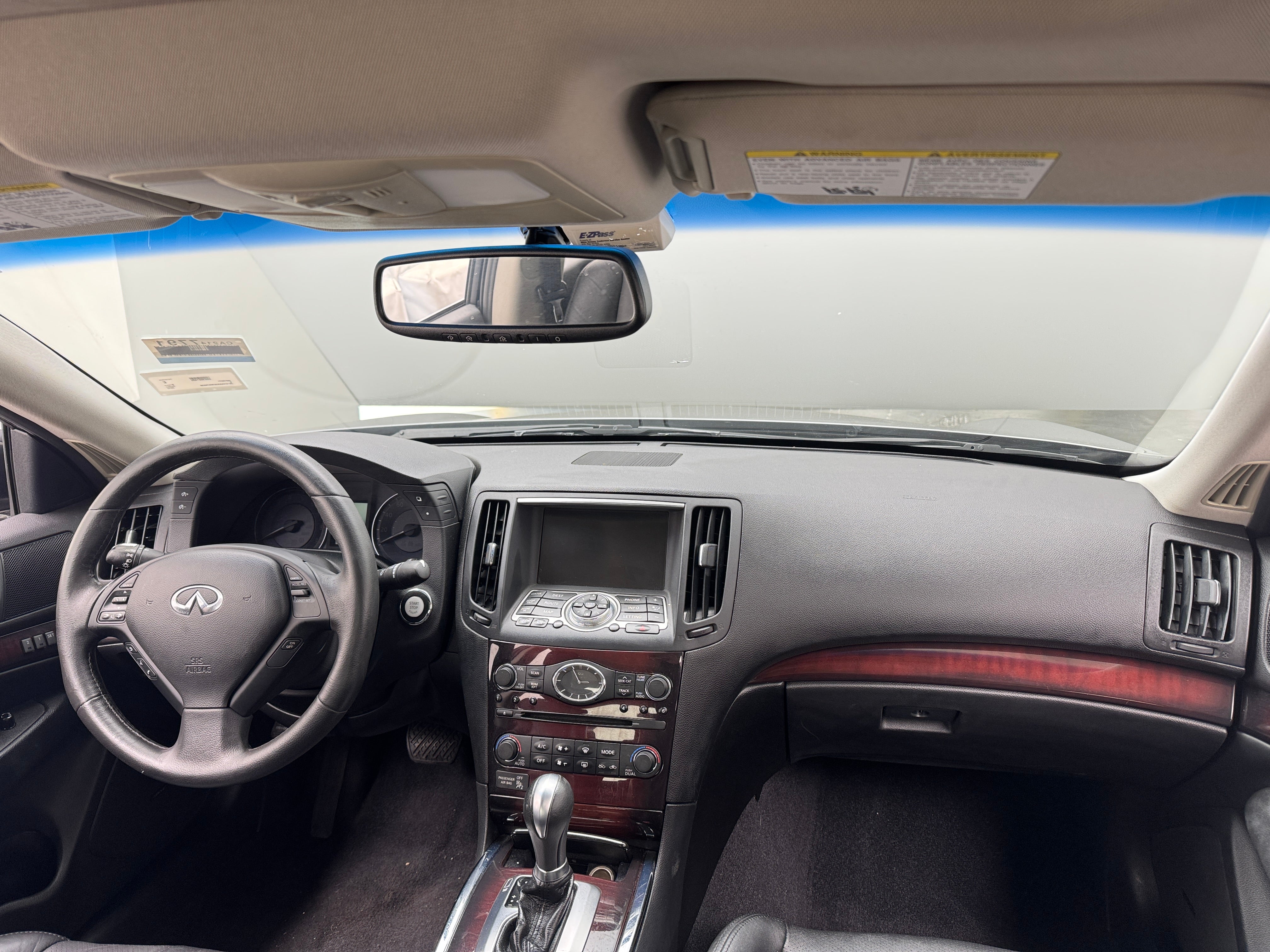 2012 INFINITI G37 X 2
