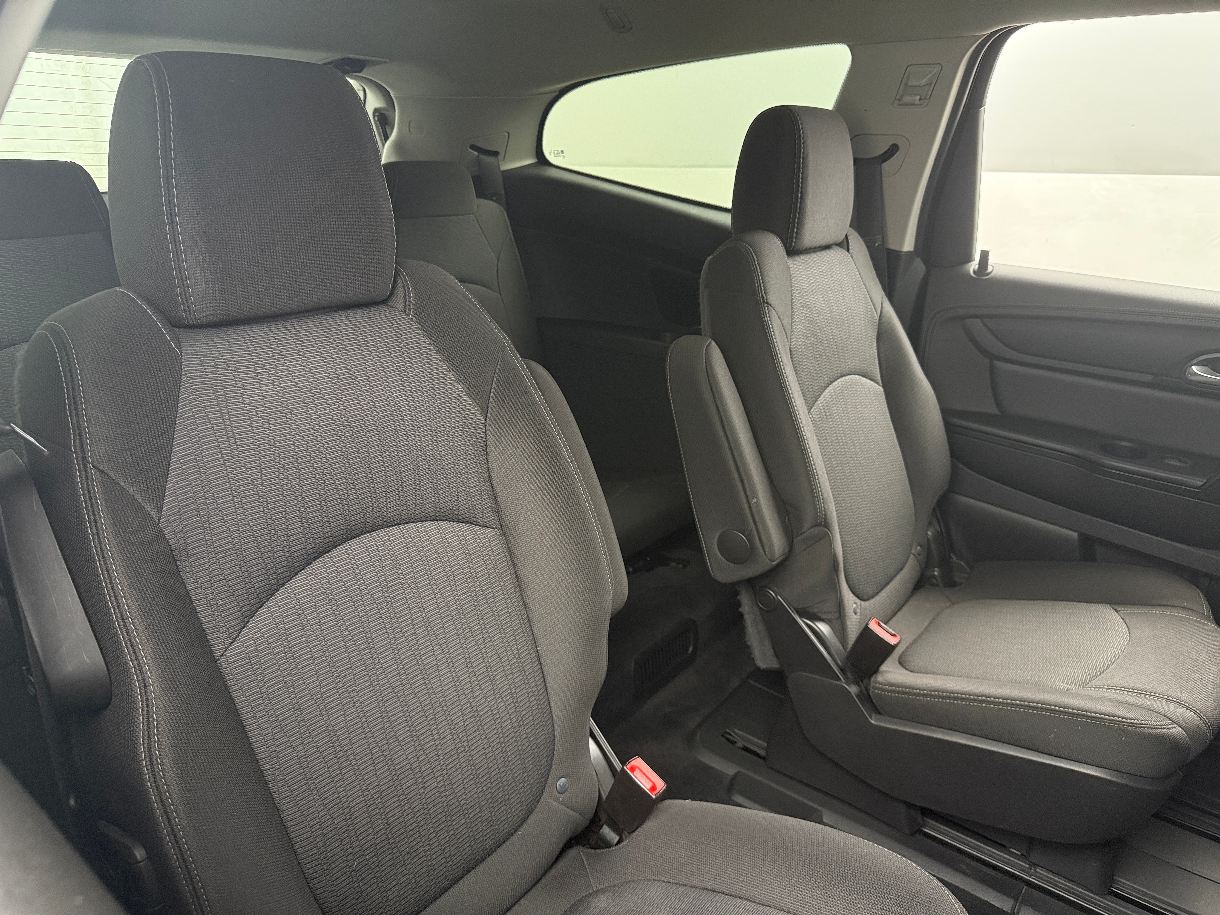 2017 Chevrolet Traverse LT 6
