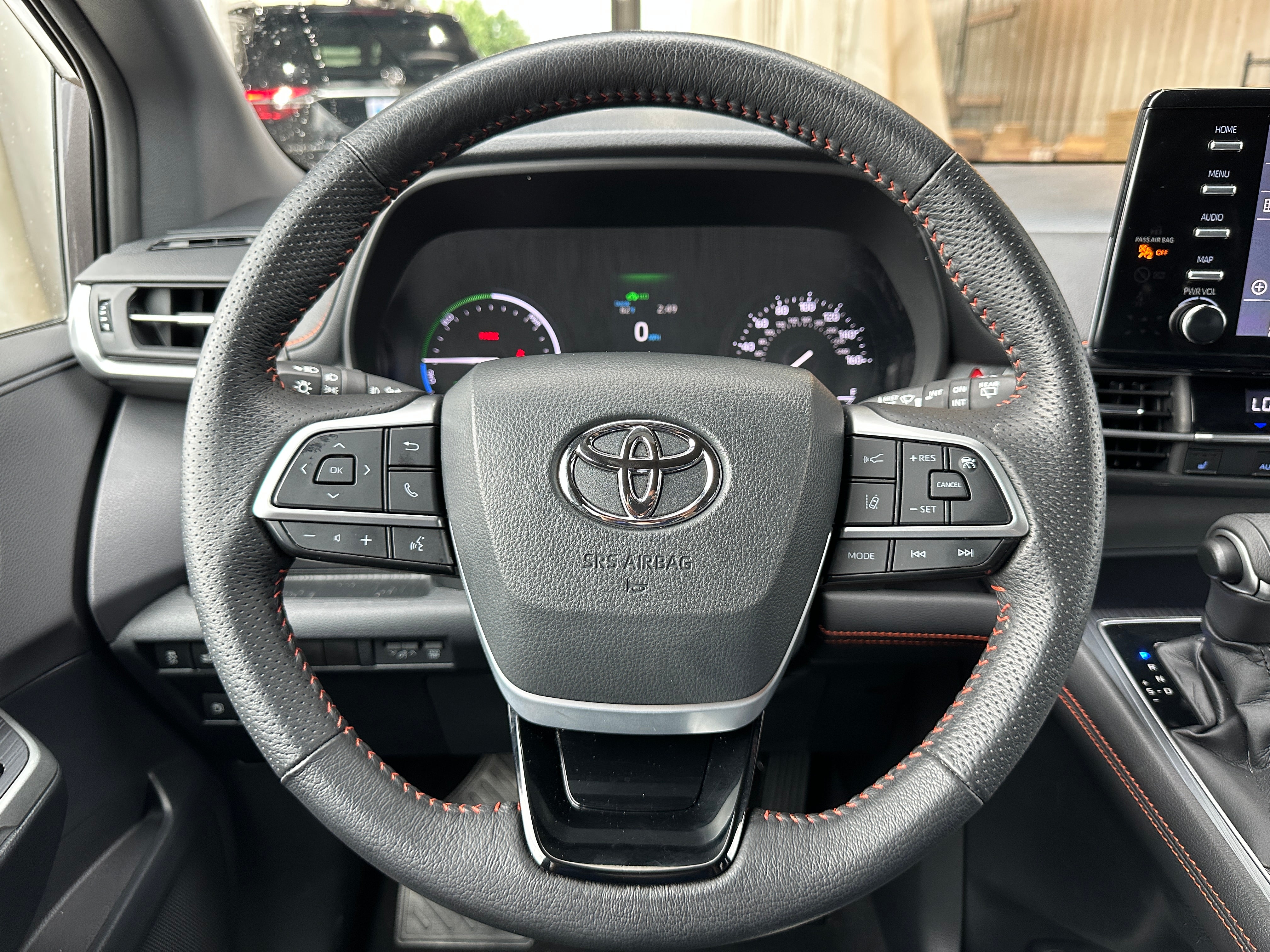 2021 Toyota Sienna XSE 4