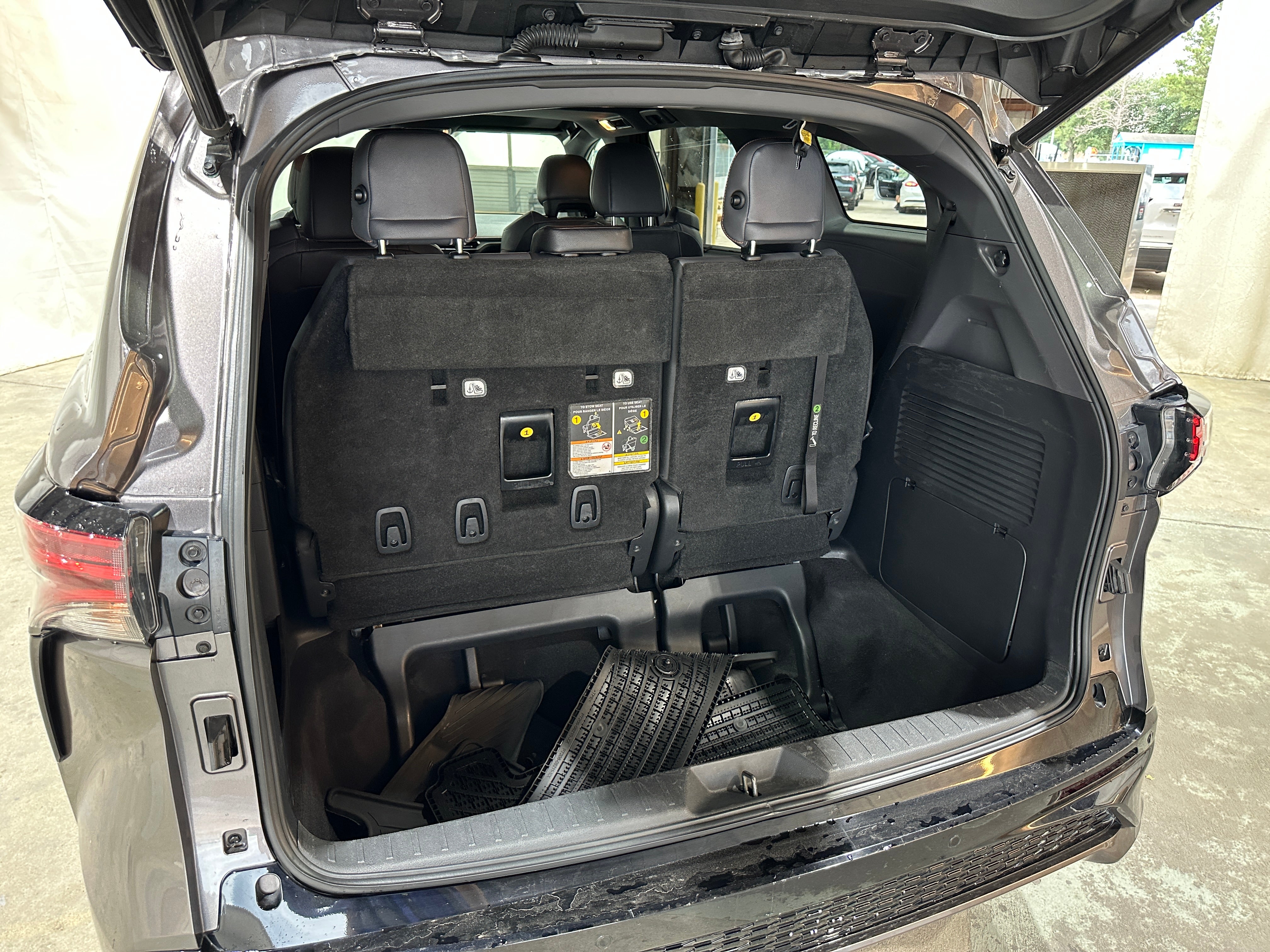 2021 Toyota Sienna XSE 6