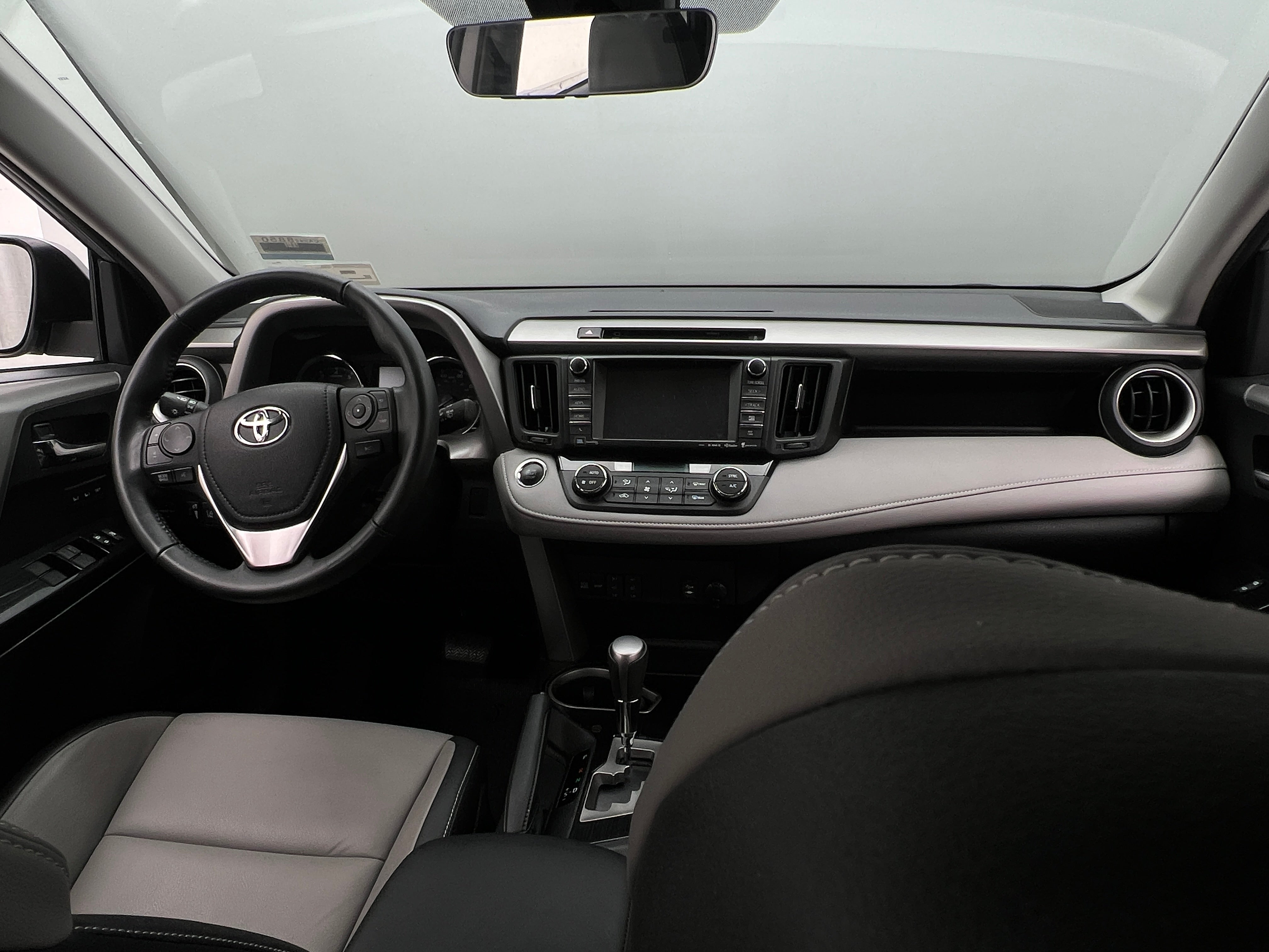 2016 Toyota RAV4 Limited 2