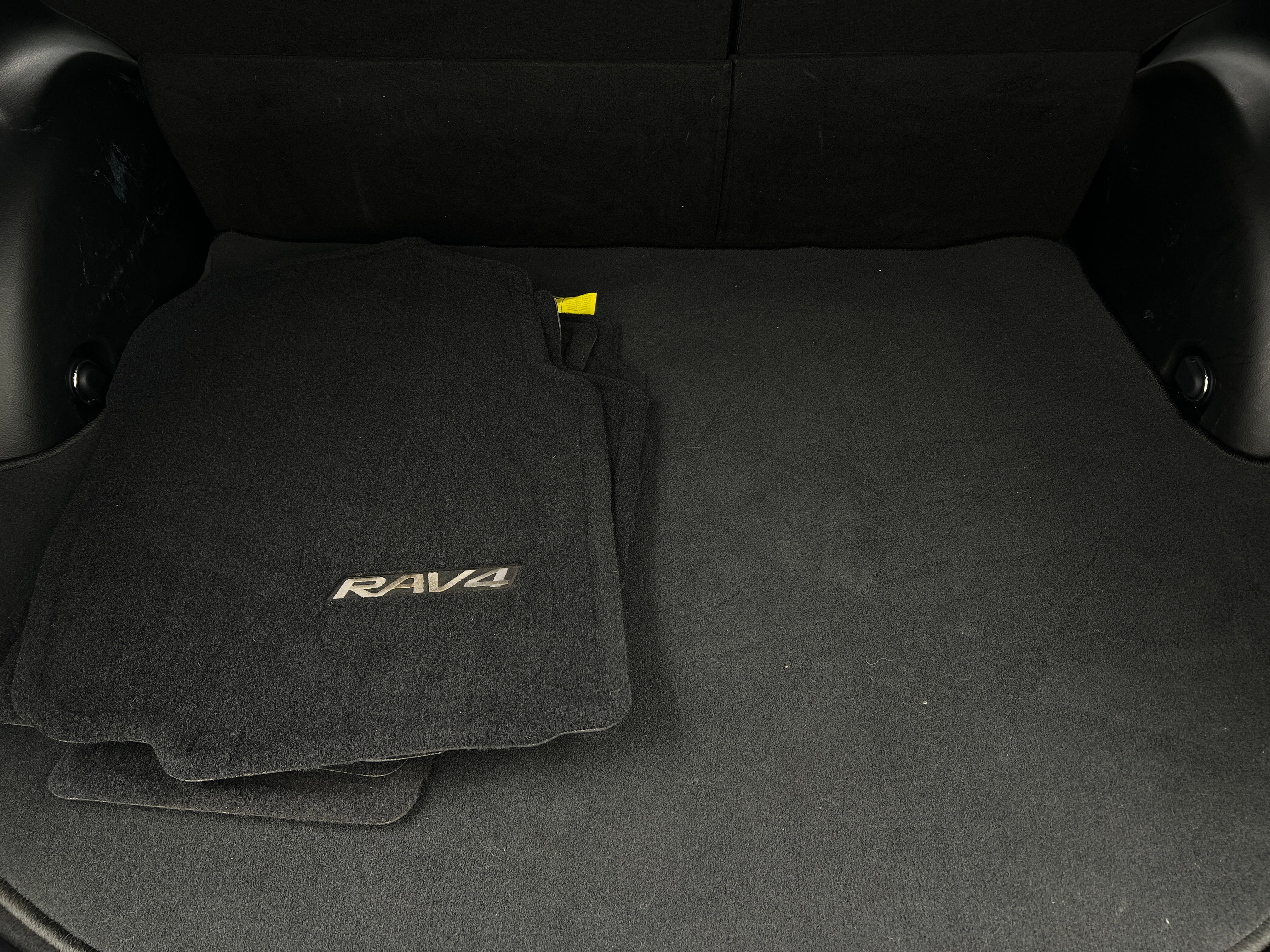 2016 Toyota RAV4 Limited 6