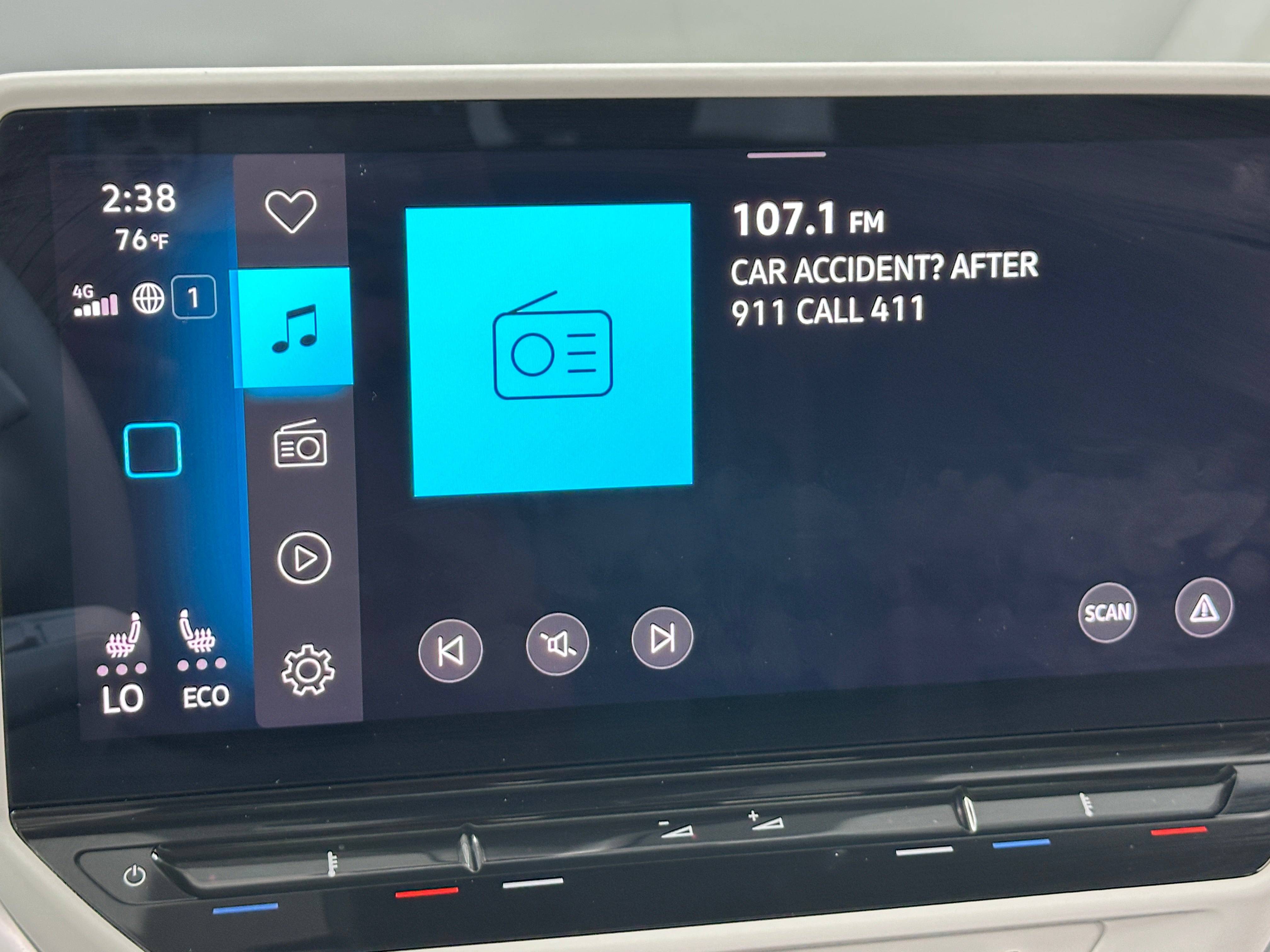 2021 Volkswagen ID.4 S 3