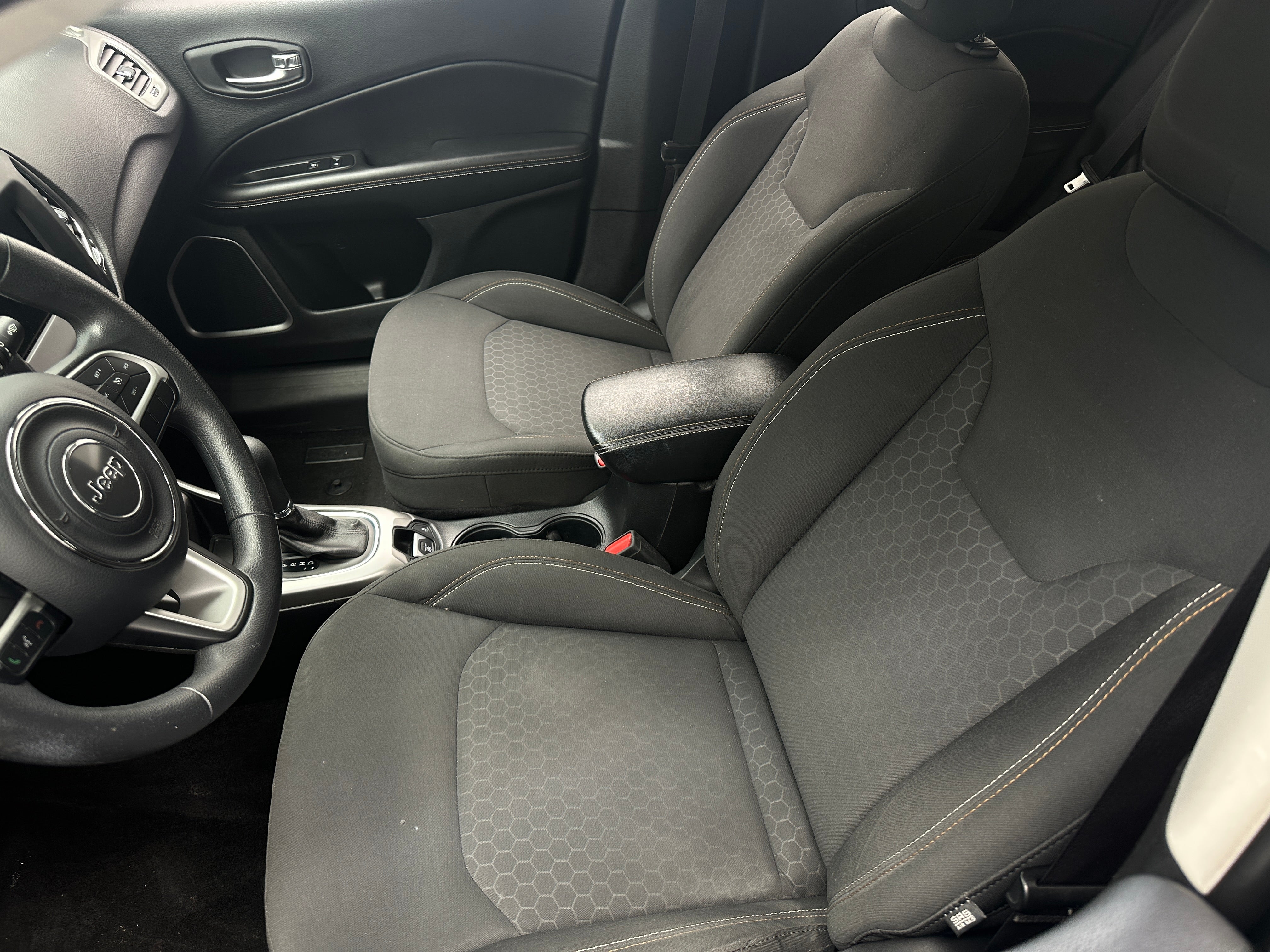 2019 Jeep Compass Sport 2