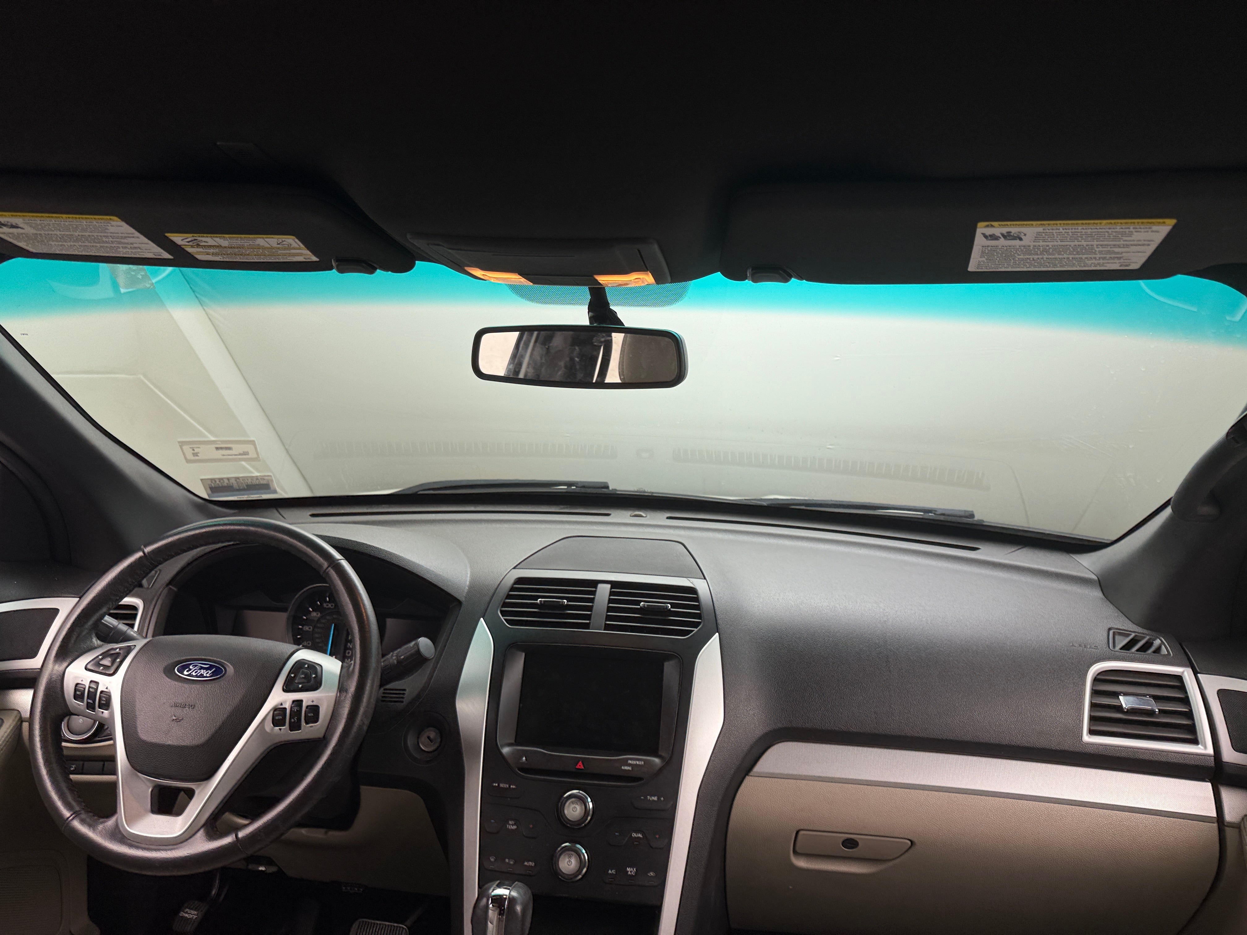 2015 Ford Explorer XLT 3