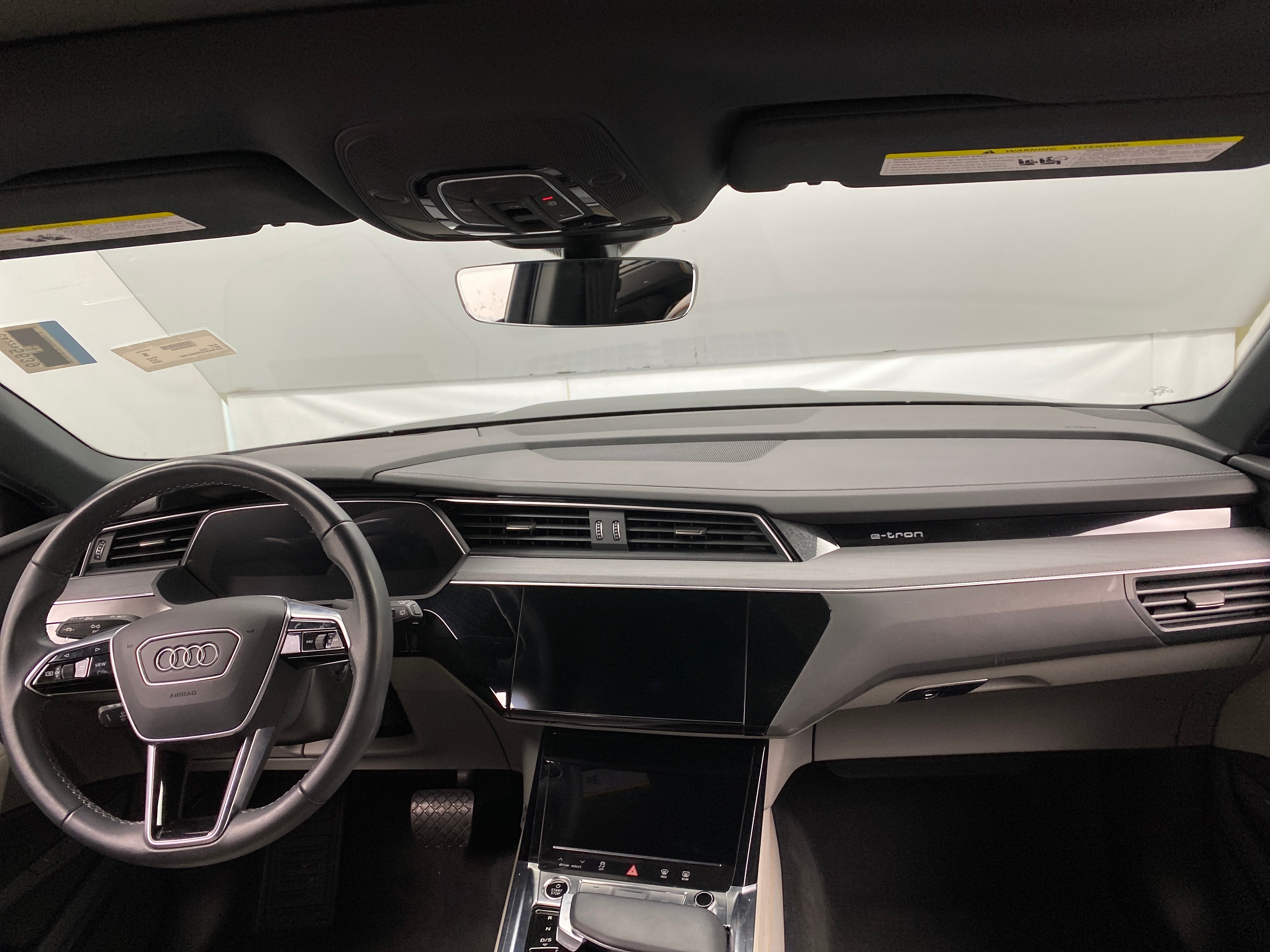 2024 Audi Q8 e-tron Prestige 2