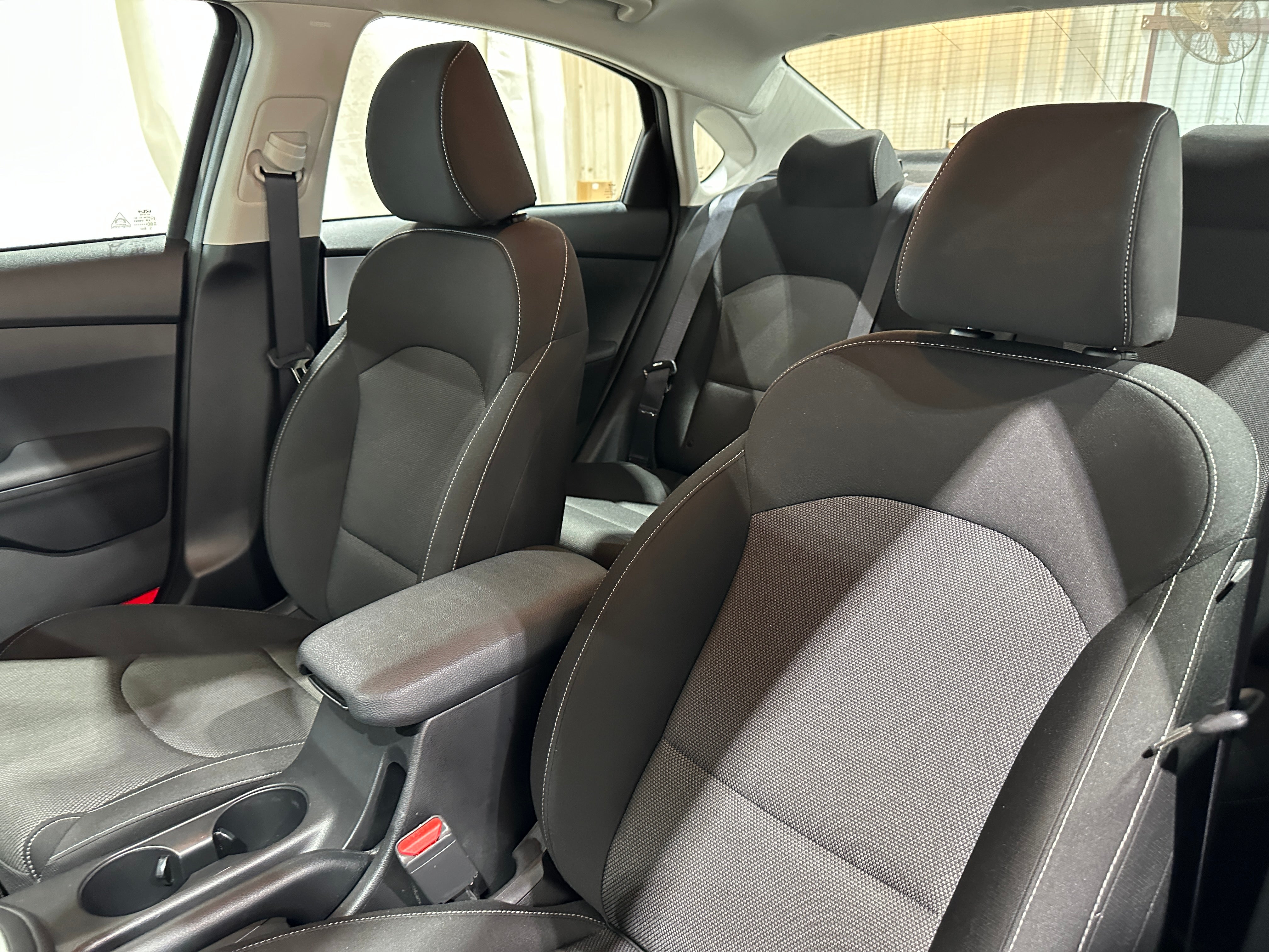 2024 Kia Forte LXS 2