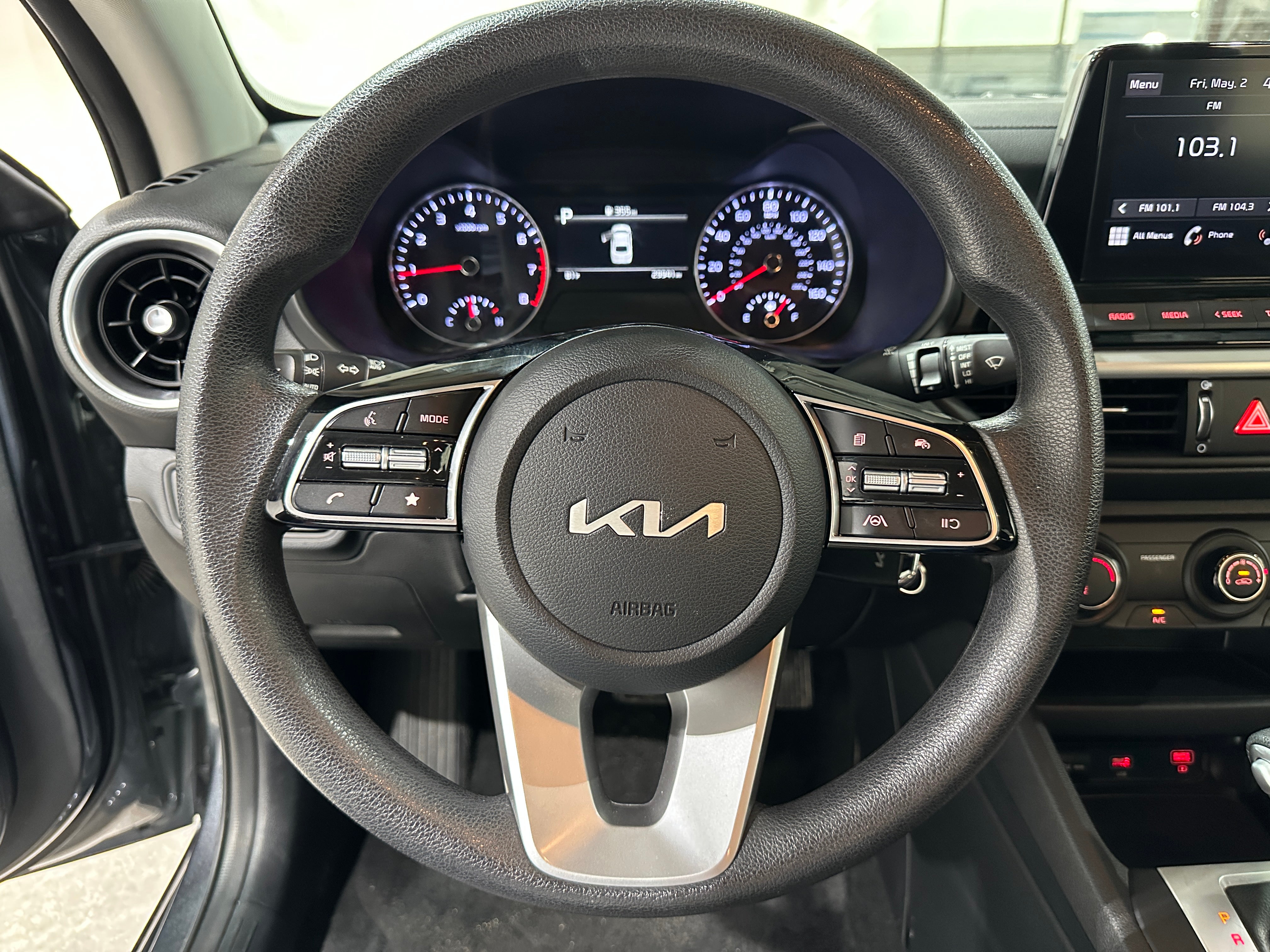 2024 Kia Forte LXS 5