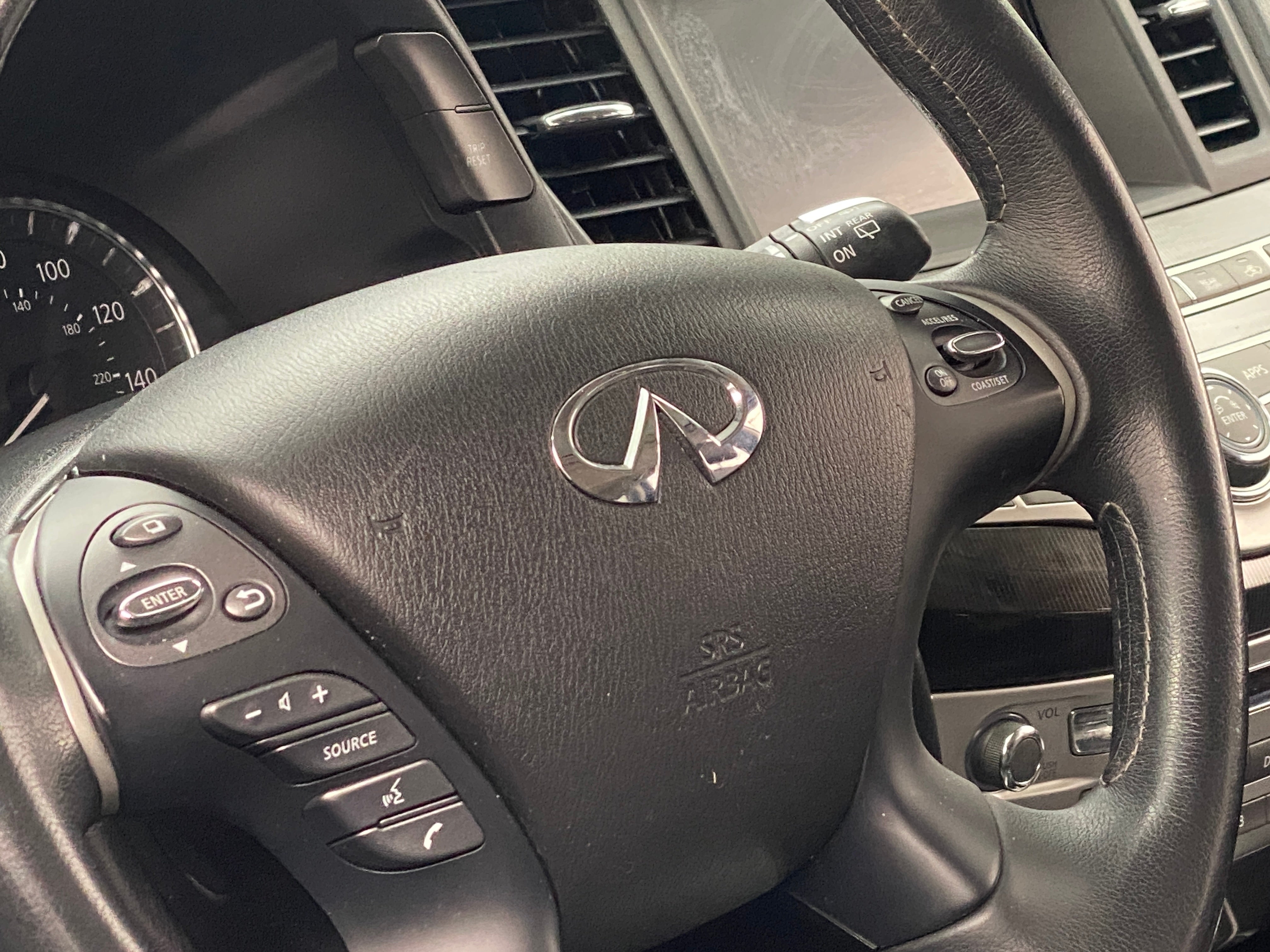 2017 INFINITI QX60  4