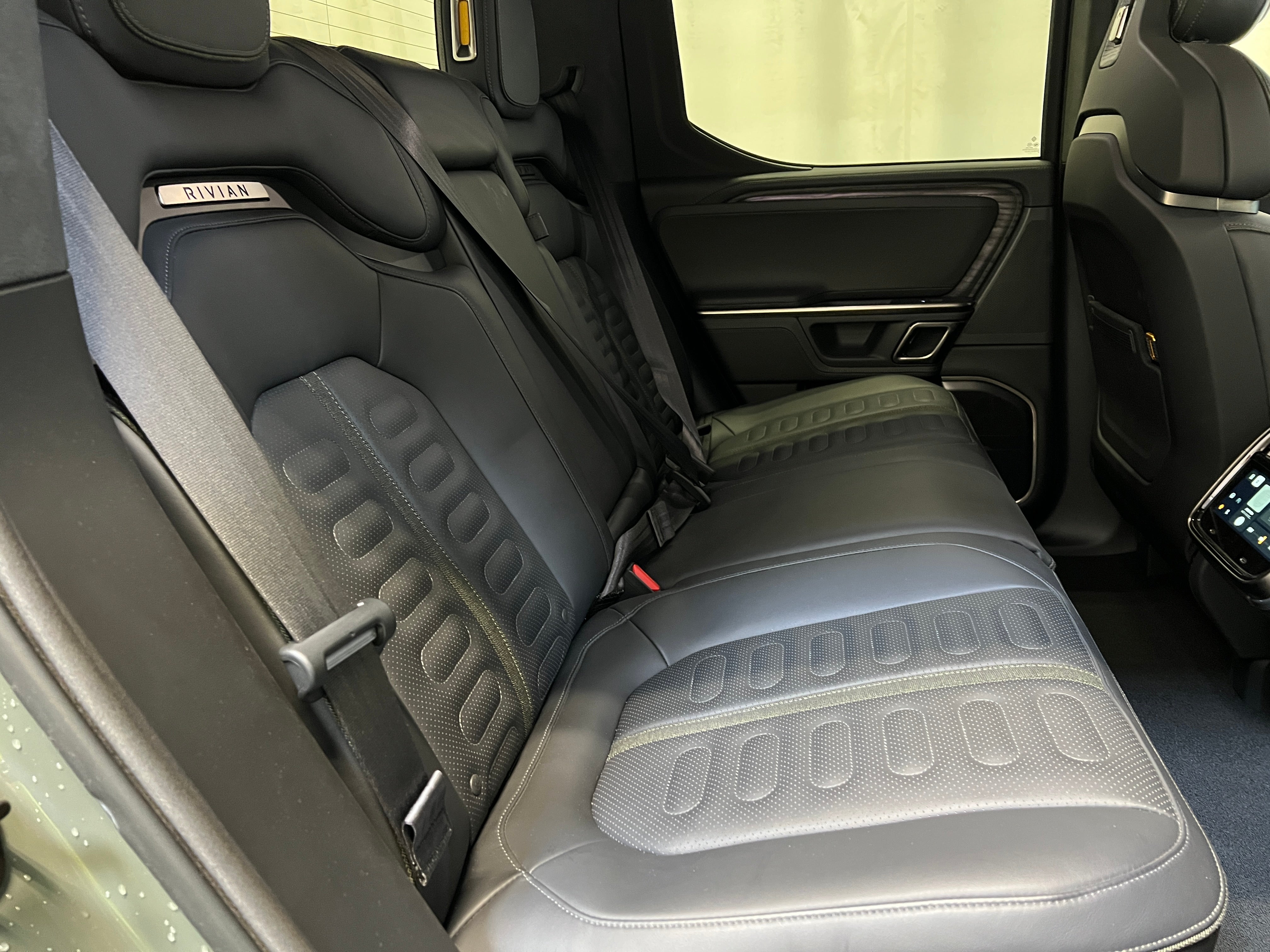 2022 Rivian R1T Launch Edition 5