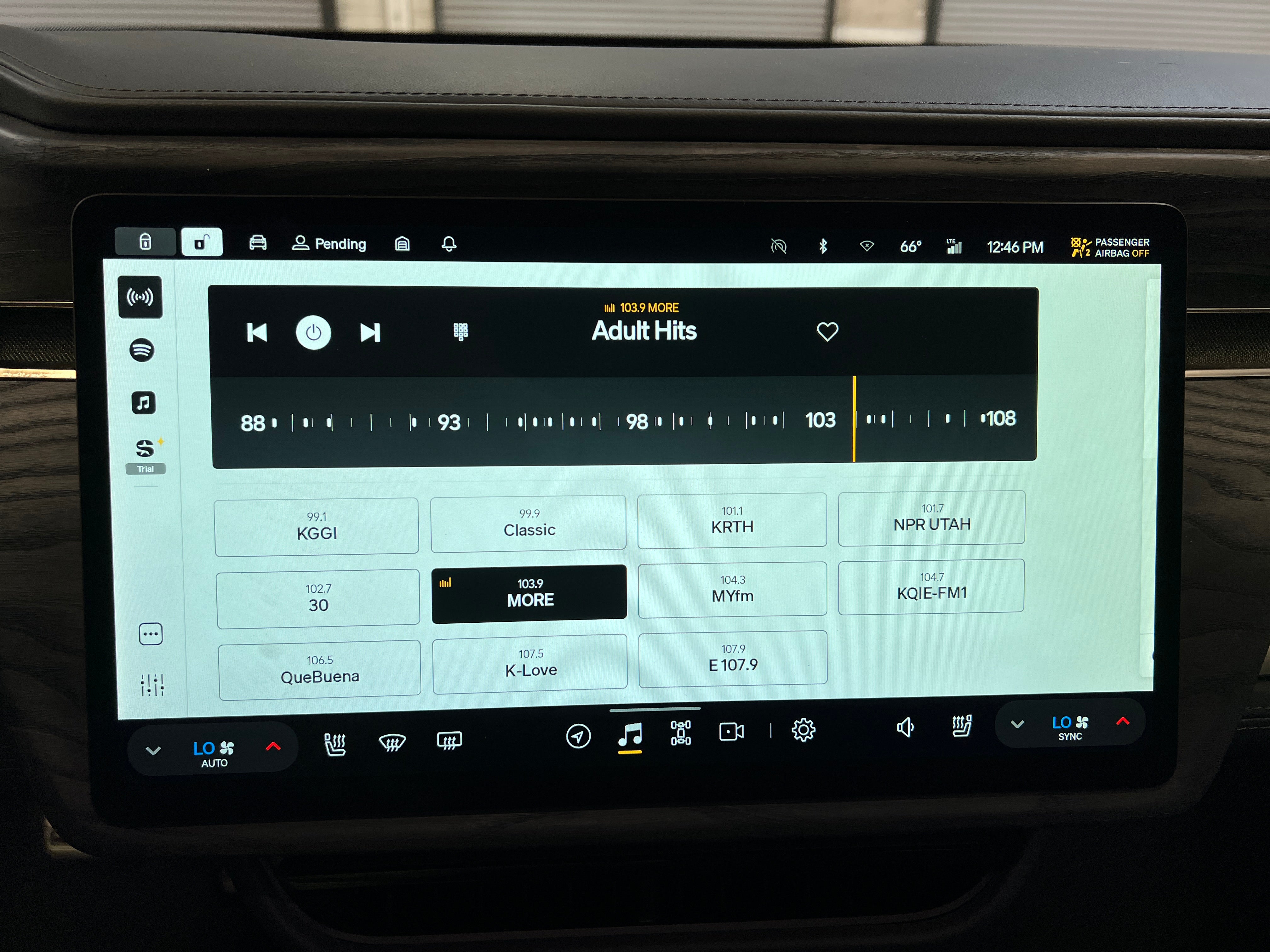 2022 Rivian R1T Launch Edition 3