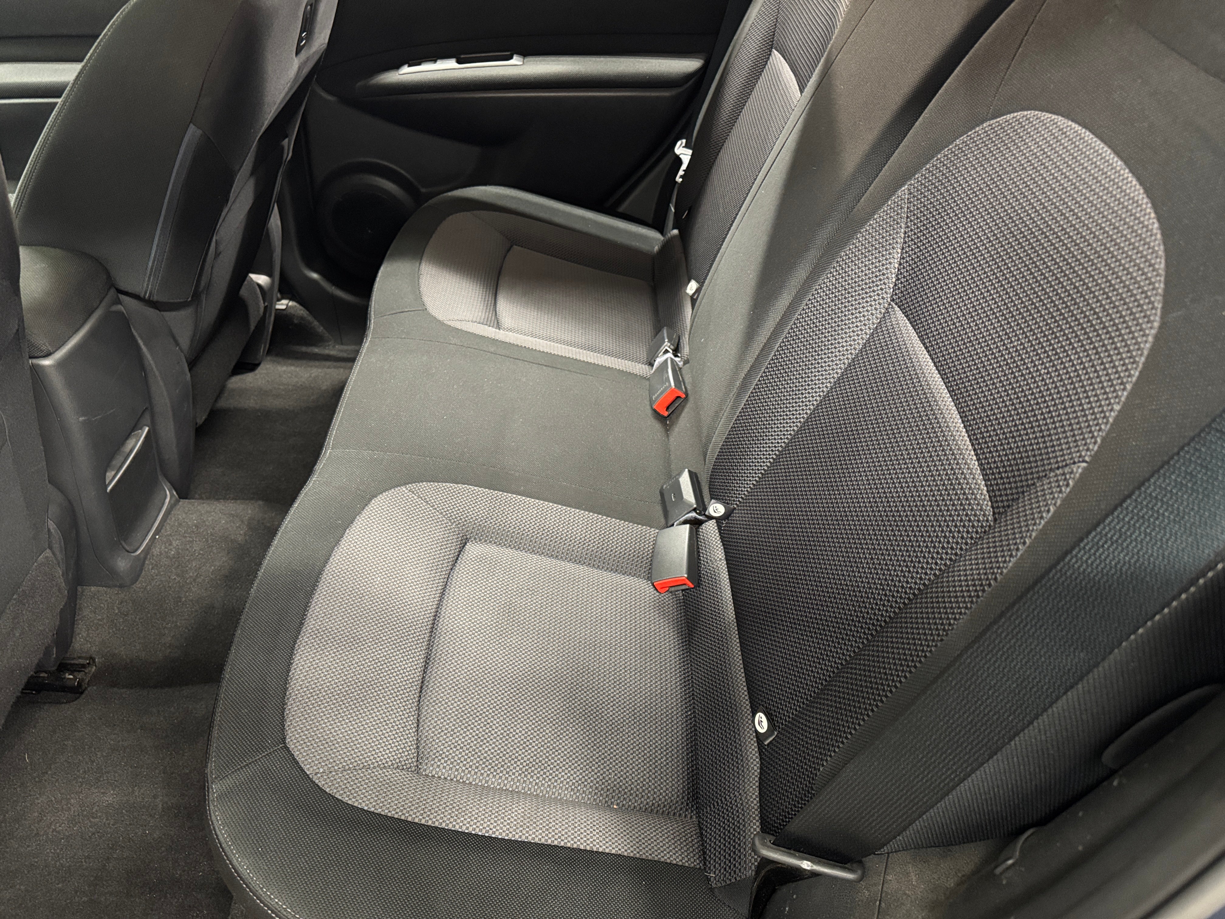 2012 Nissan Rogue SV 6