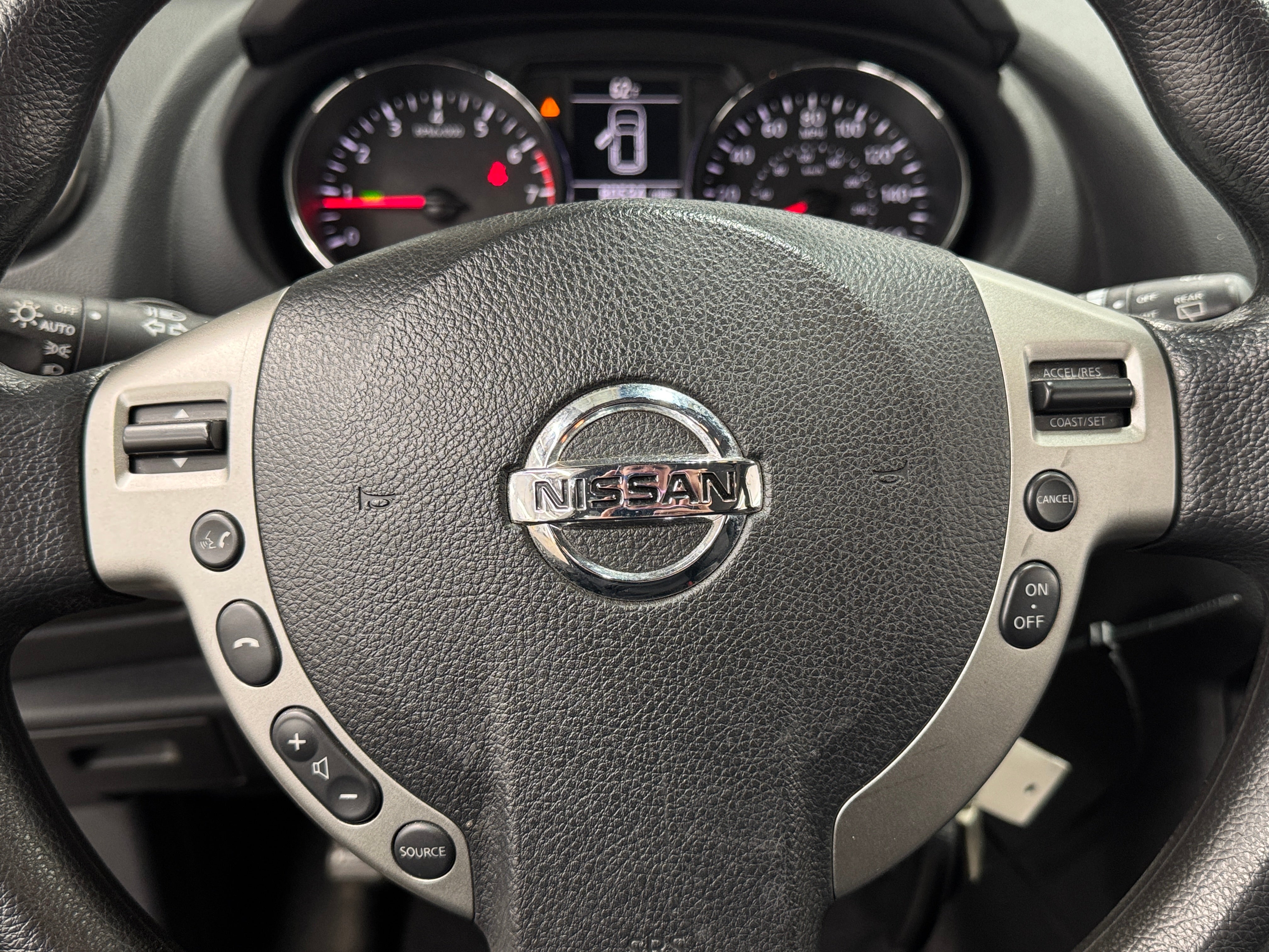 2012 Nissan Rogue SV 5