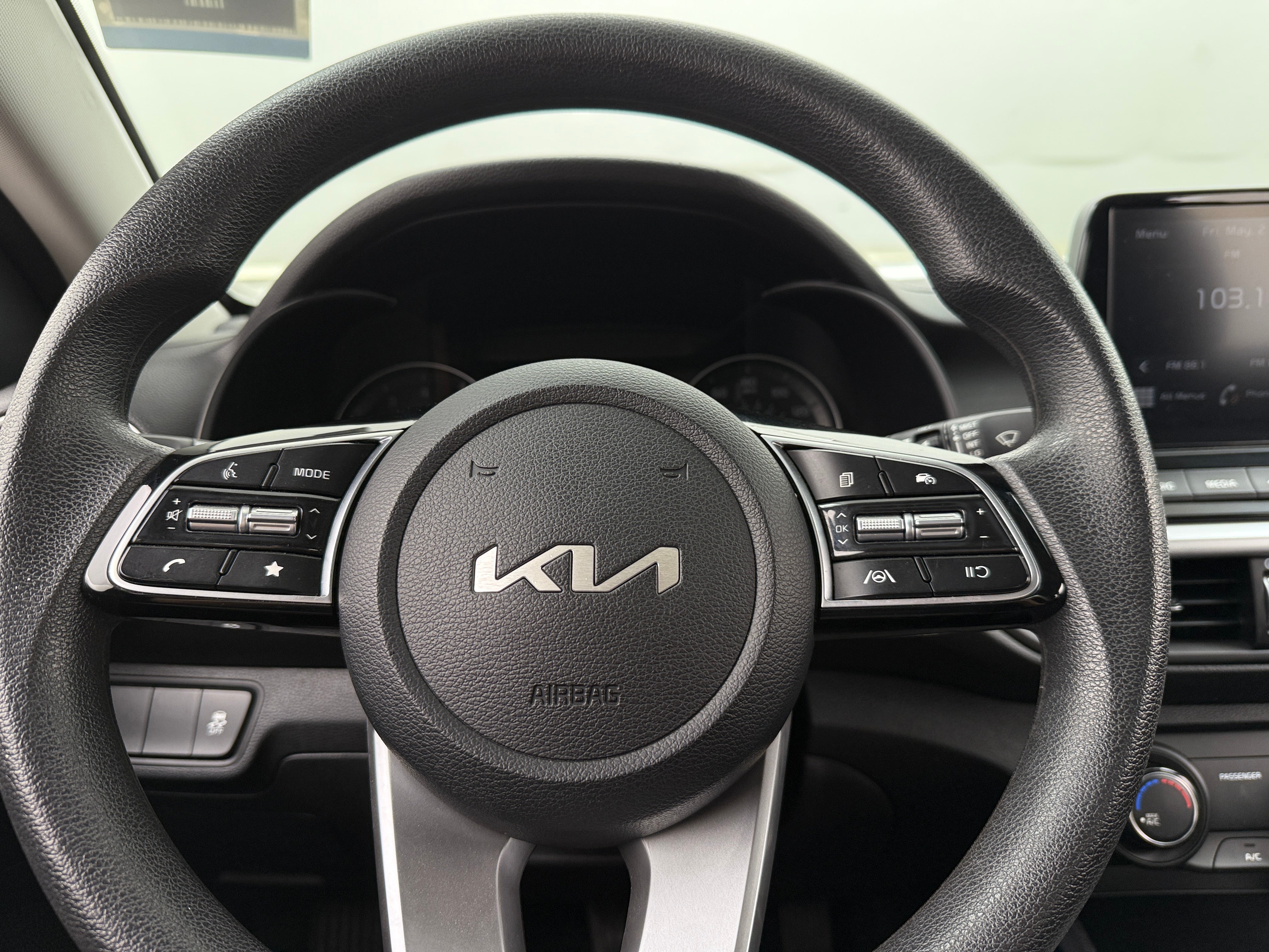 2024 Kia Forte LX 5