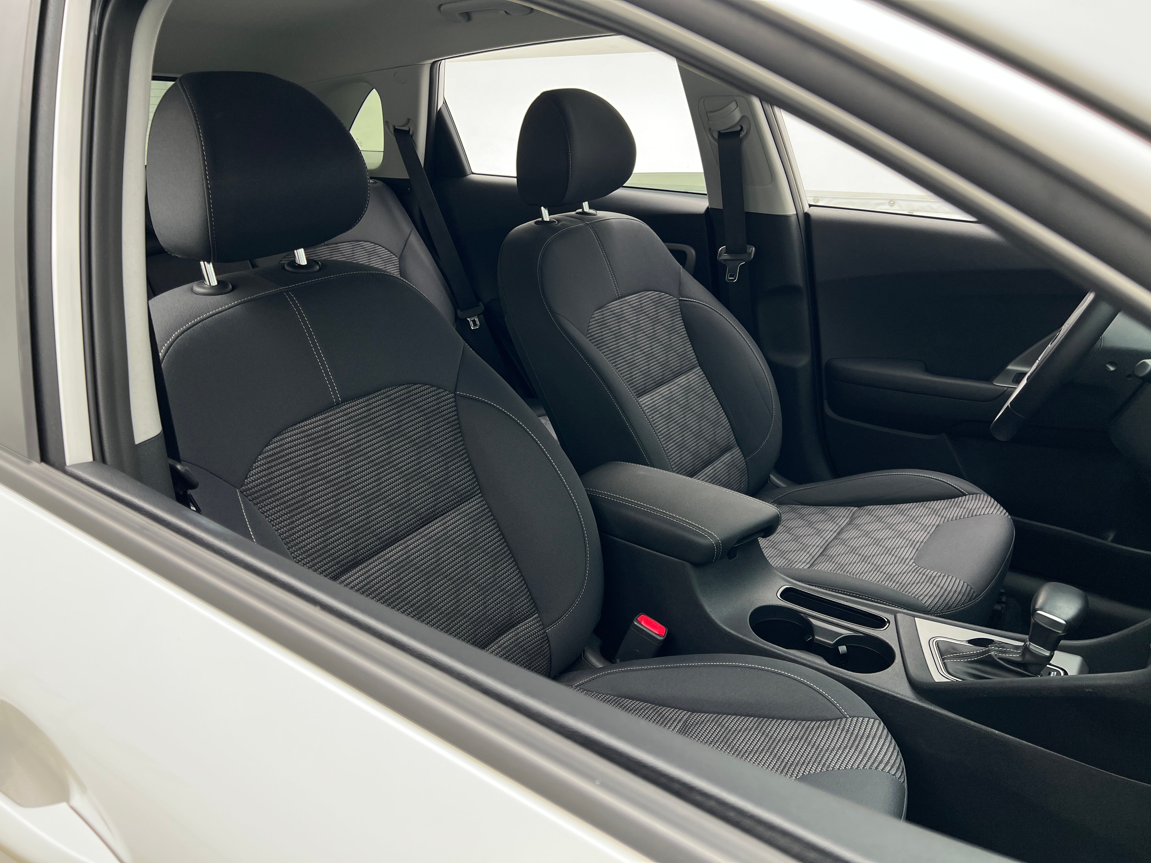 2019 Kia Niro LX 2