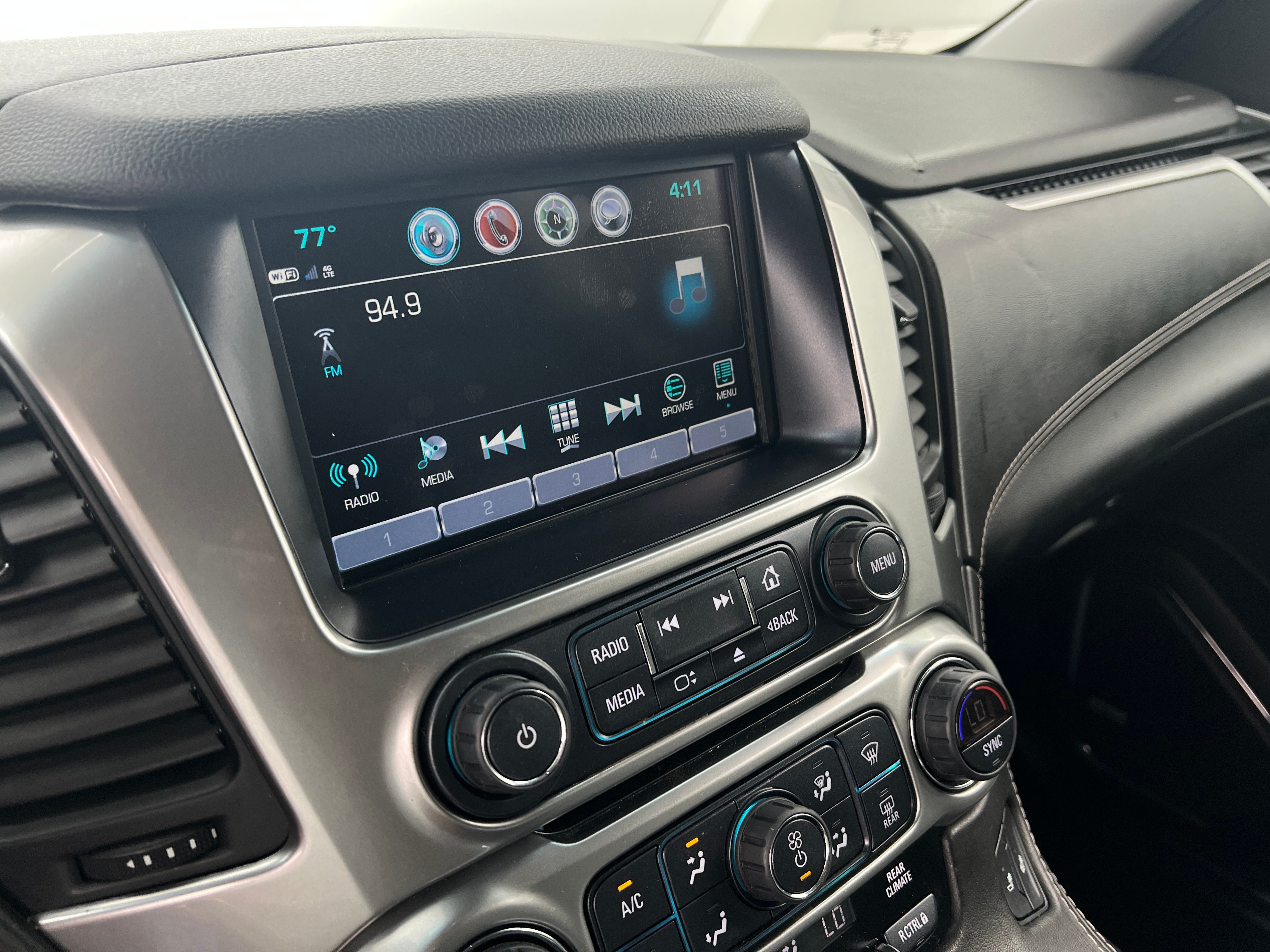 2018 Chevrolet Tahoe LT 3