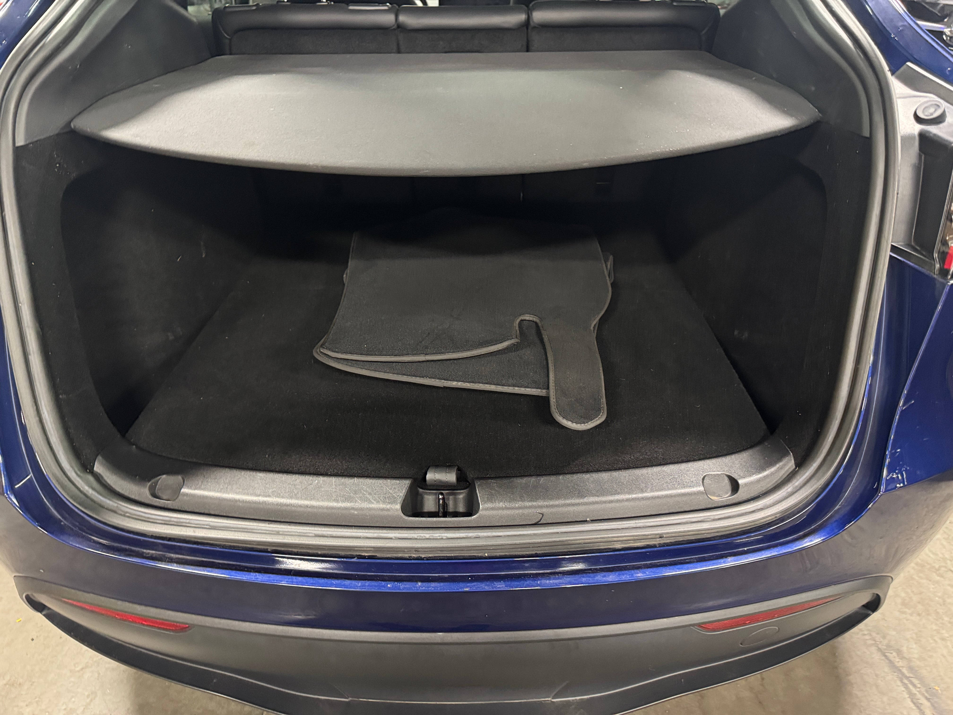 2023 Tesla Model Y Long Range 6