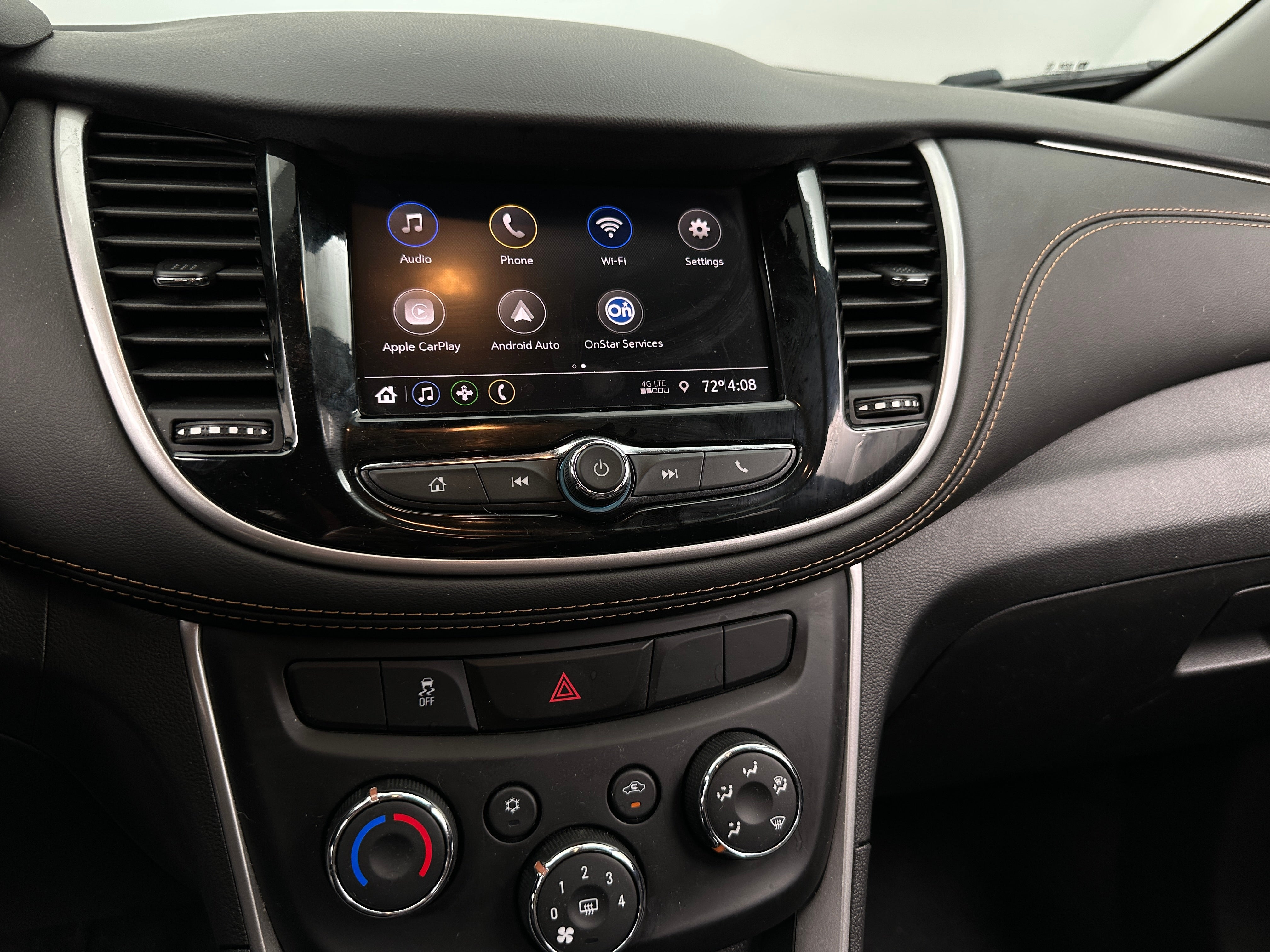 2022 Chevrolet Trax LS 4