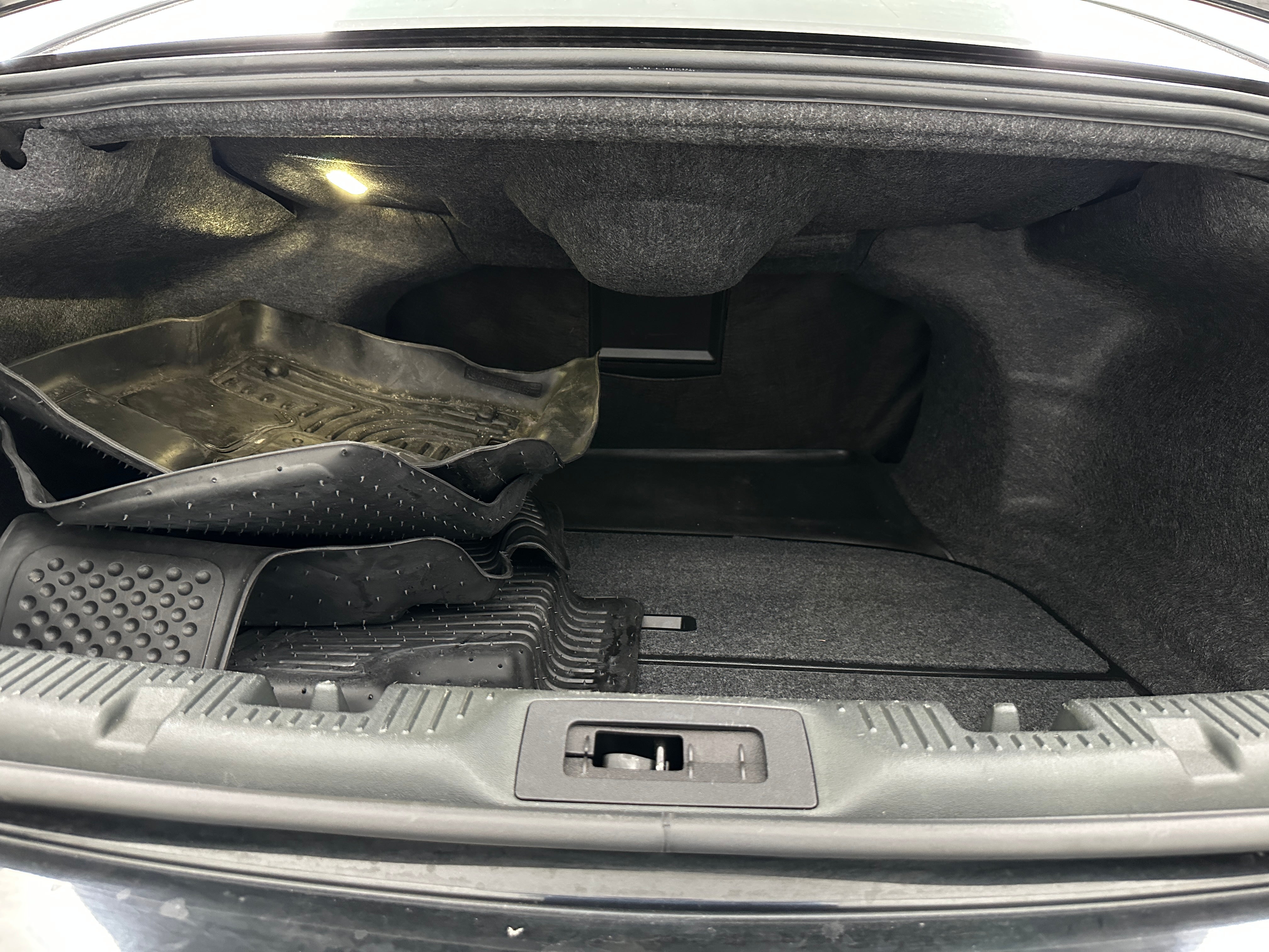 2014 Lincoln MKS  6