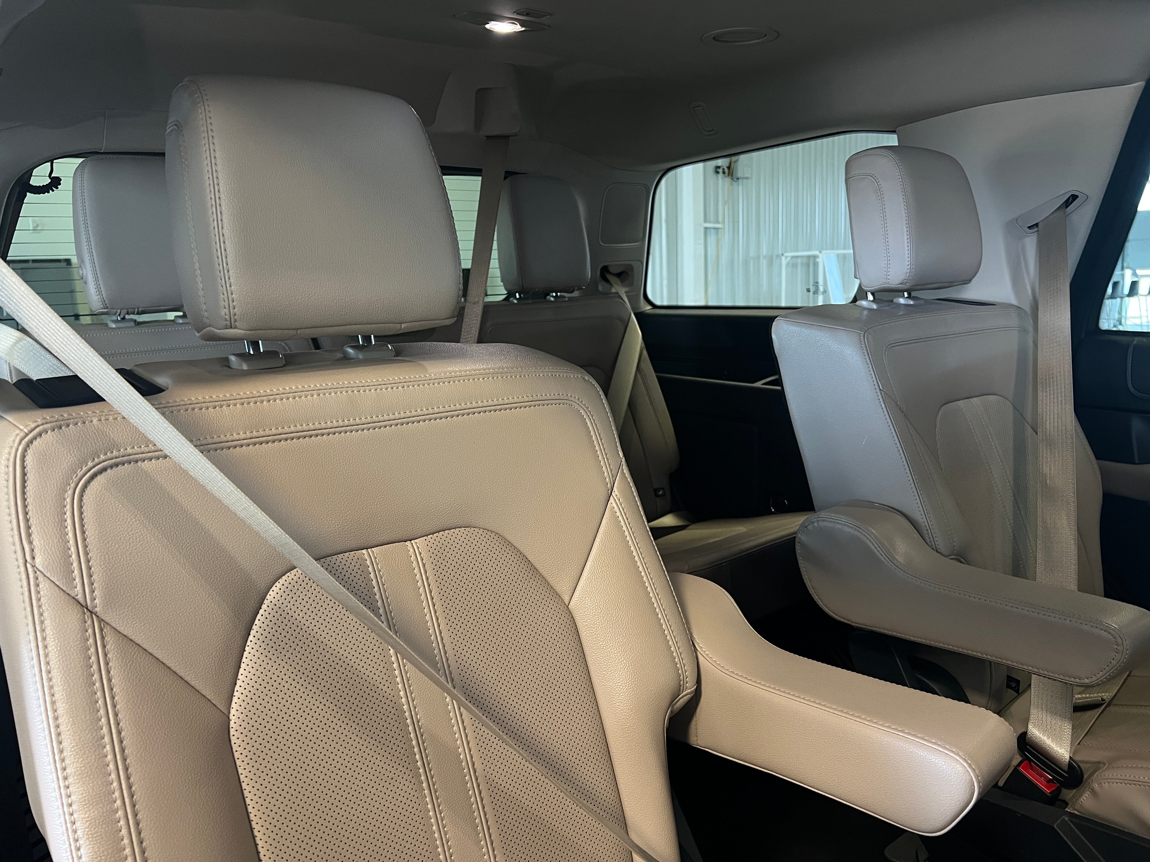 2023 Ford Expedition Limited 5