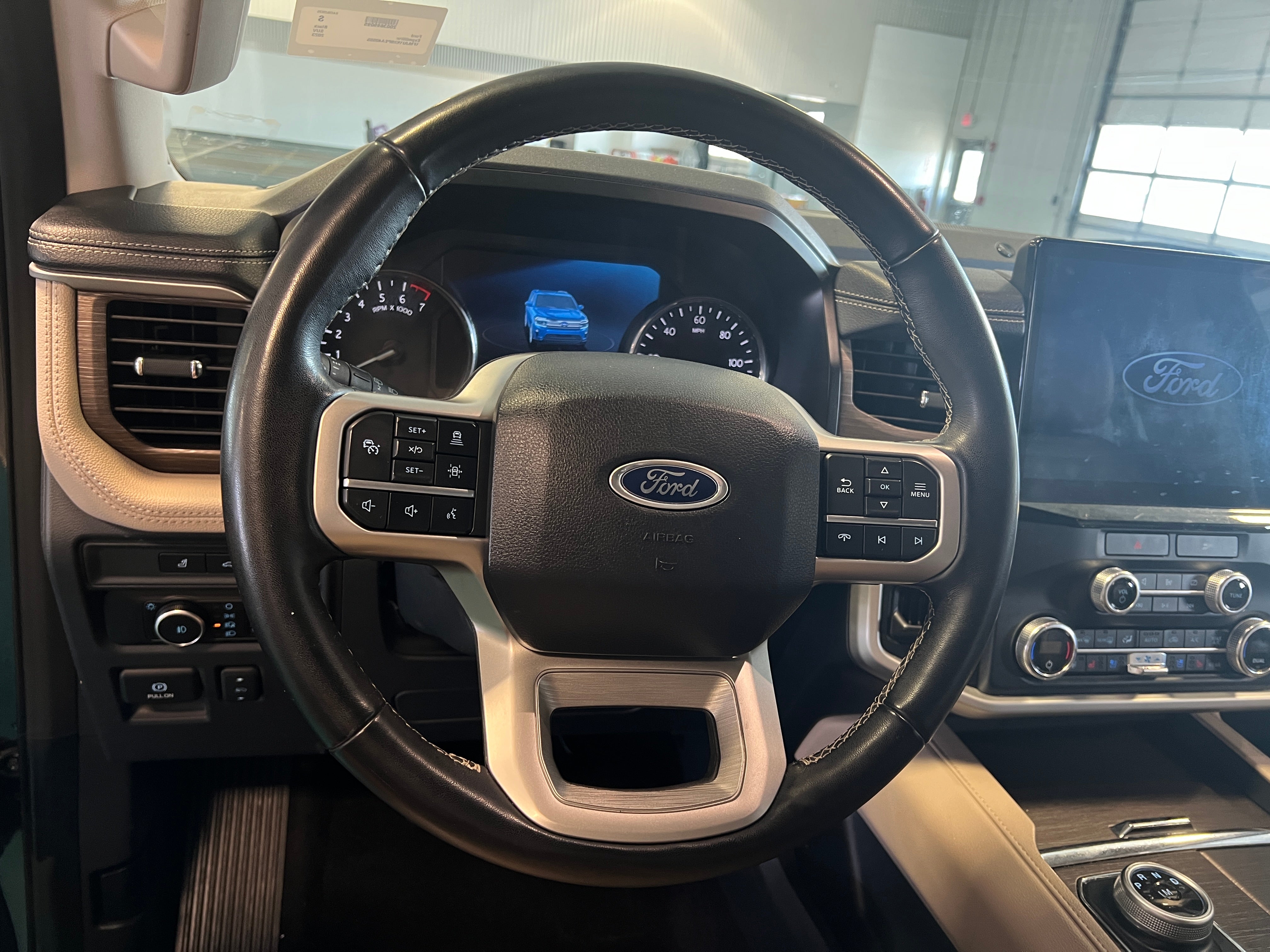 2023 Ford Expedition Limited 4
