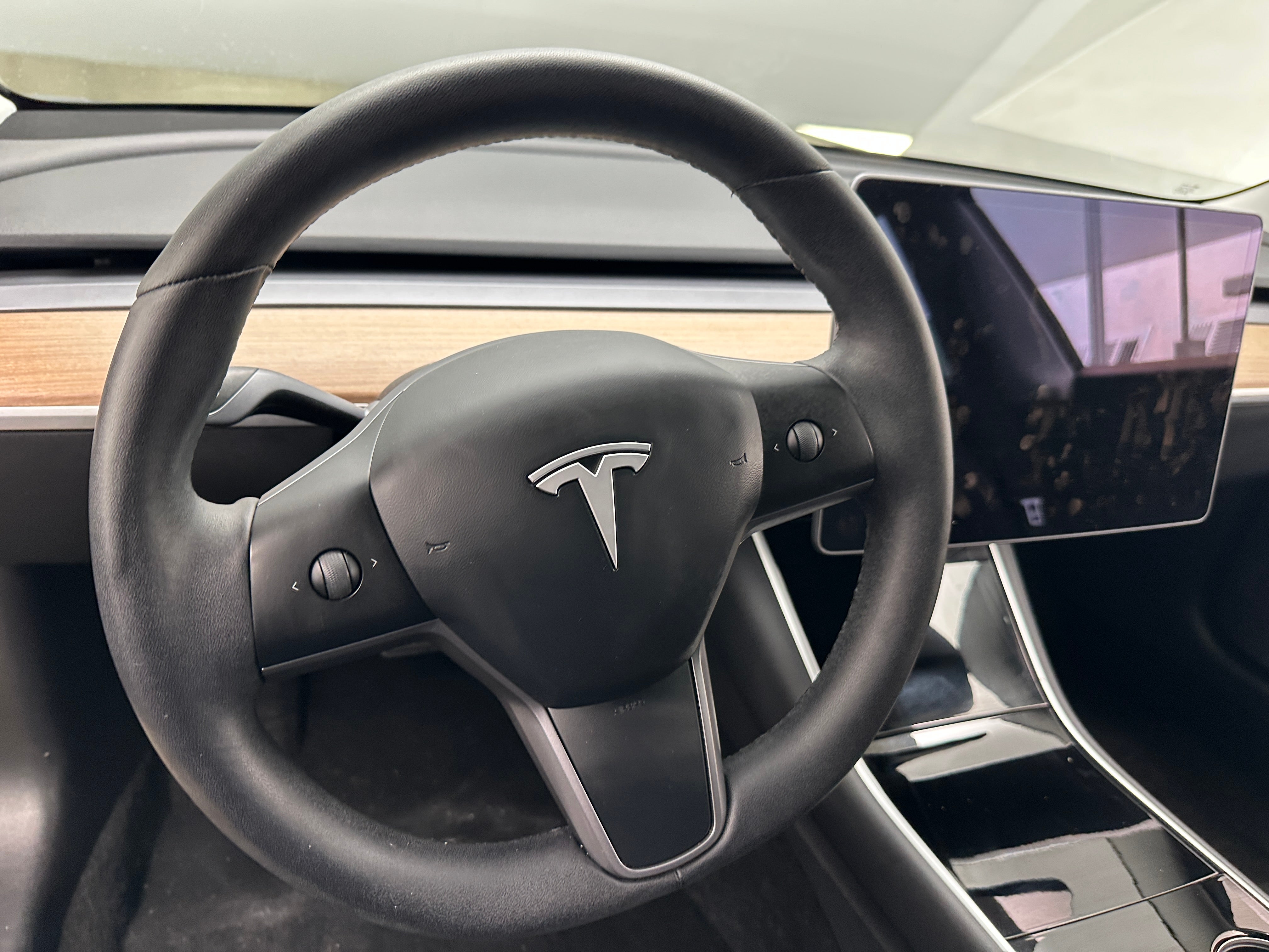2020 Tesla Model 3 Long Range 3