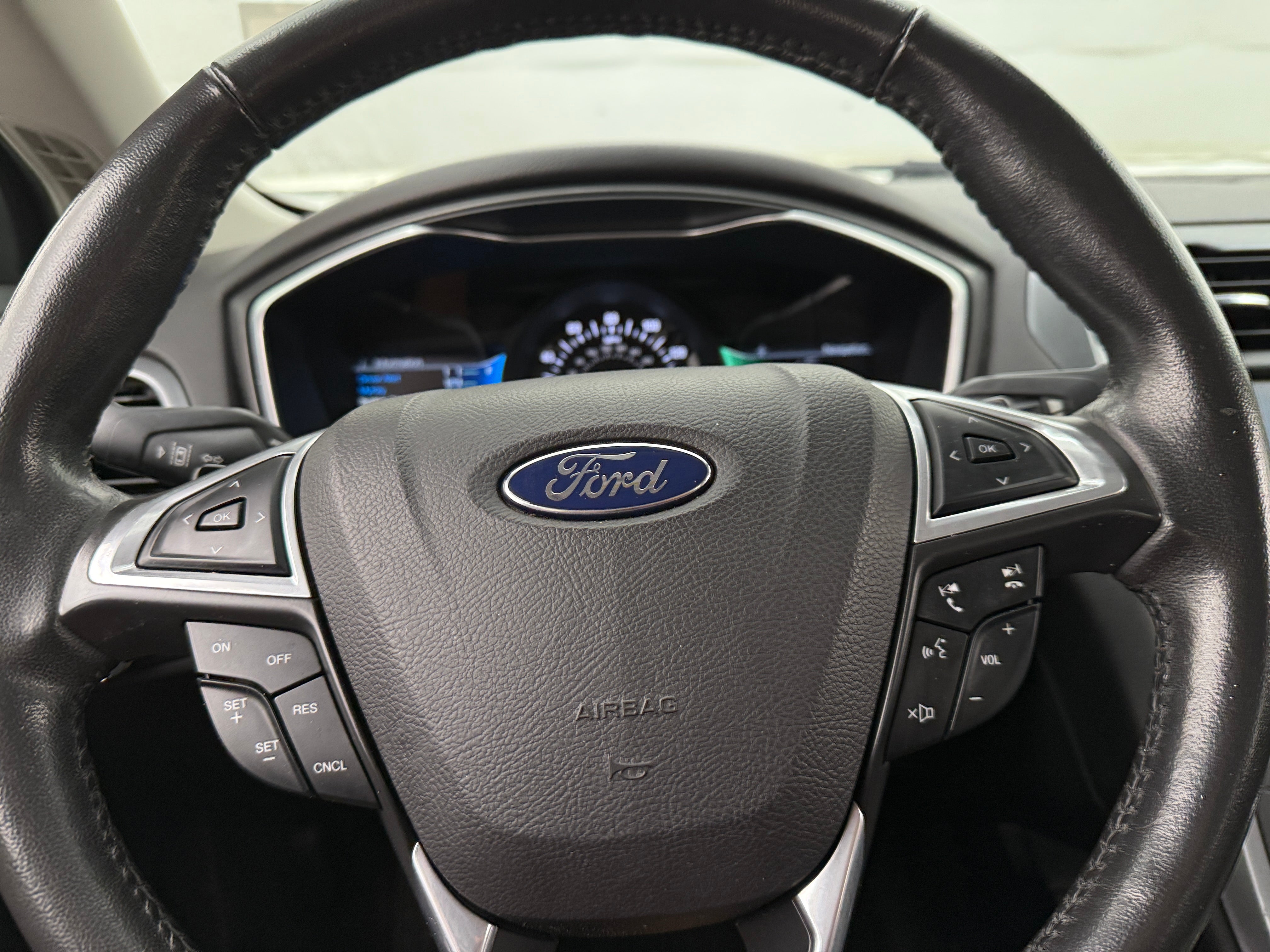 2014 Ford Fusion Titanium 4