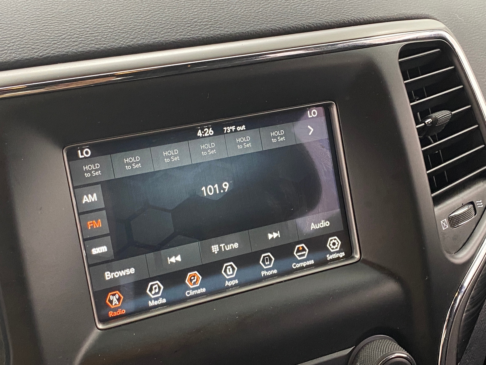 Thumbnail: 2020 Jeep Grand Cherokee - 4