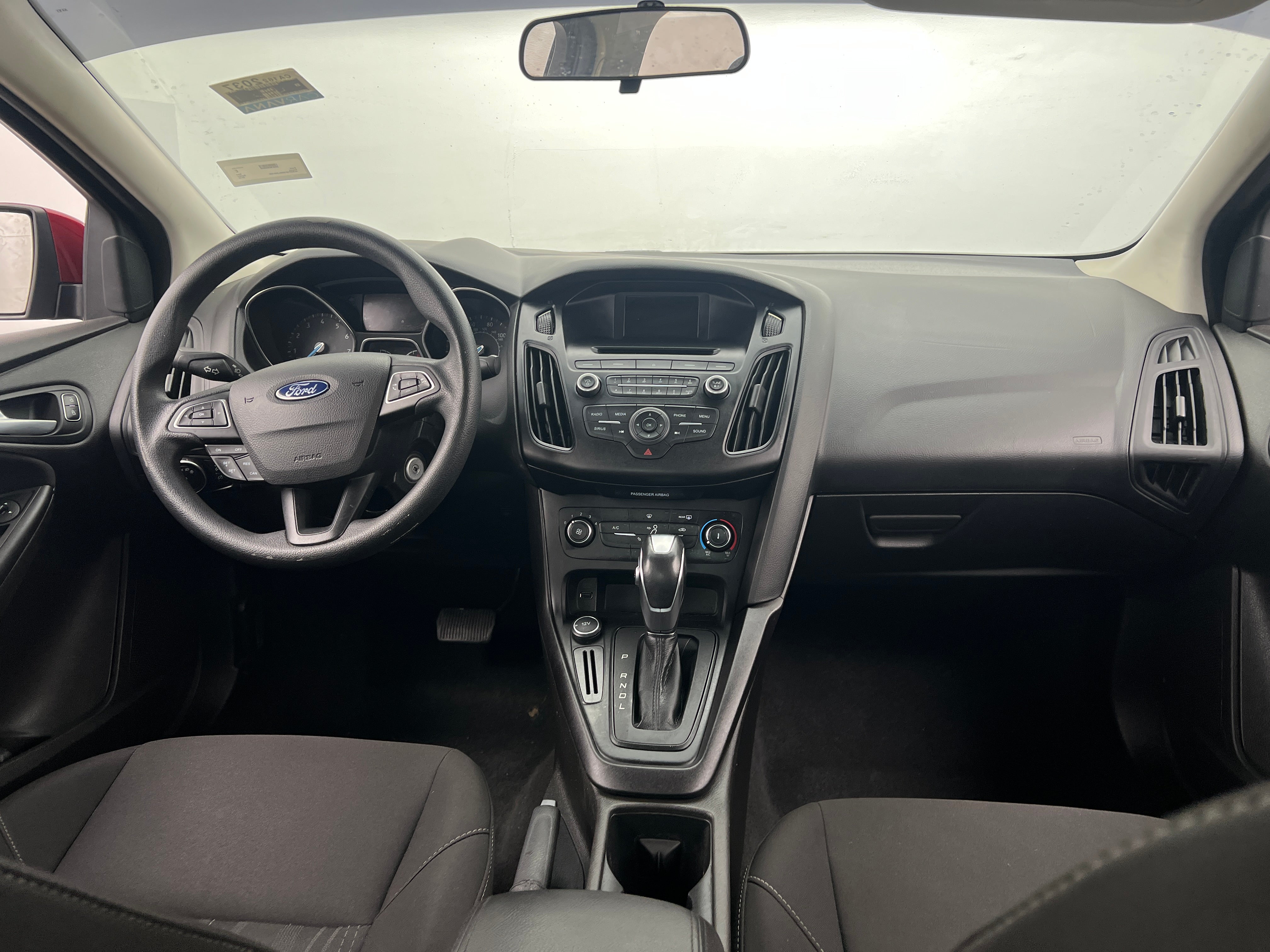 2016 Ford Focus SE 3