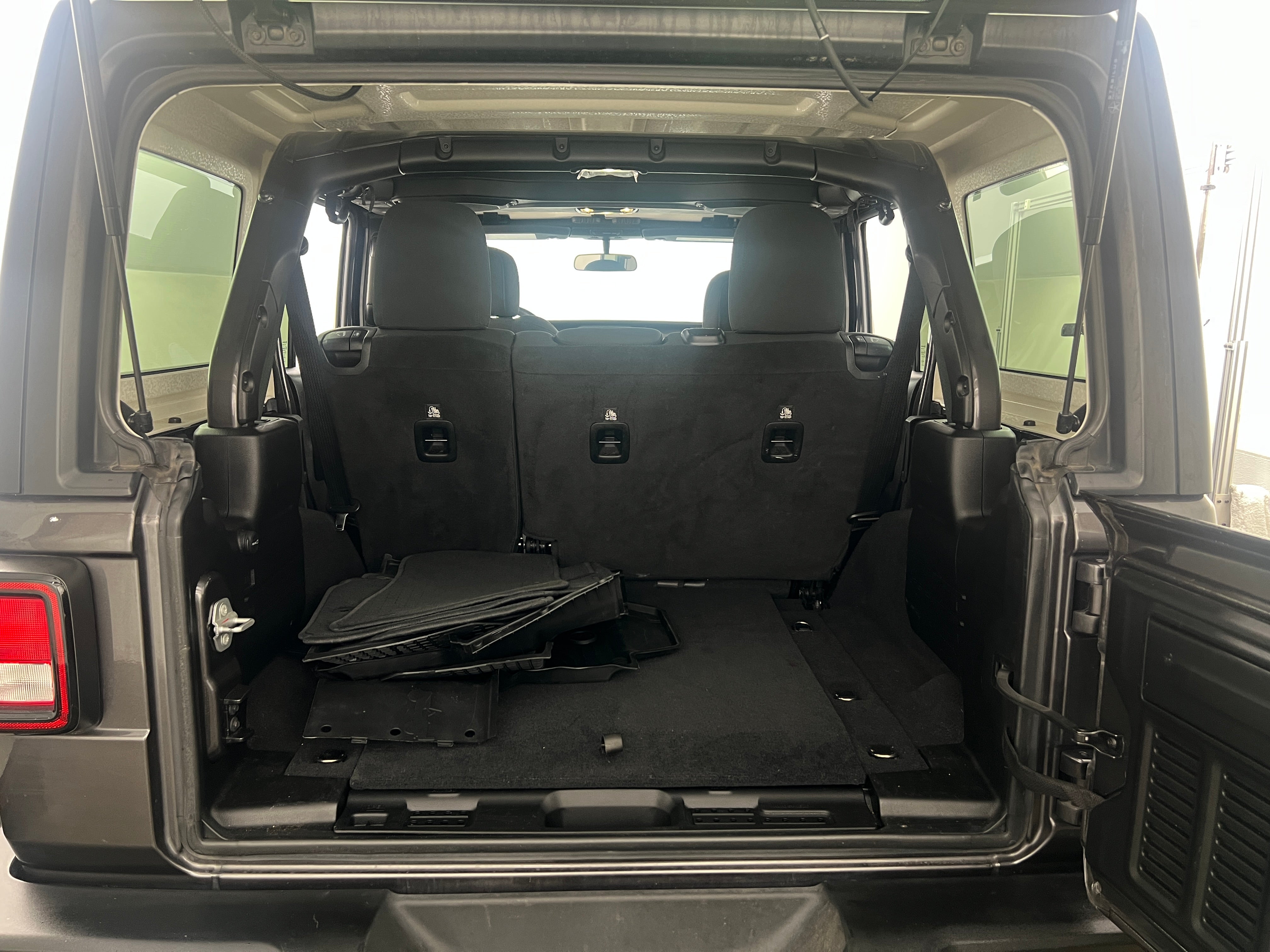 2021 Jeep Wrangler Unlimited Sport 7