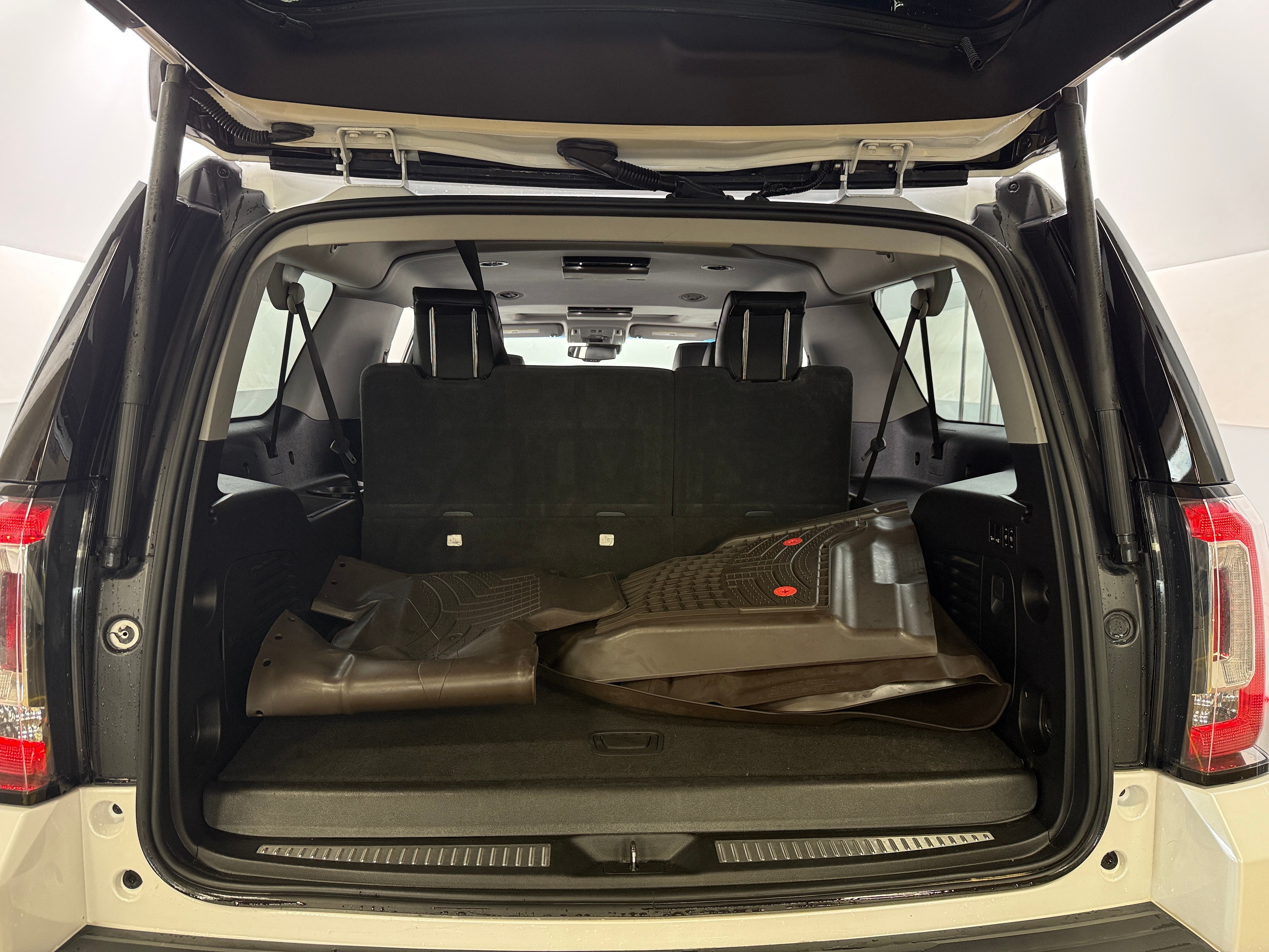 2019 GMC Yukon XL Denali 6