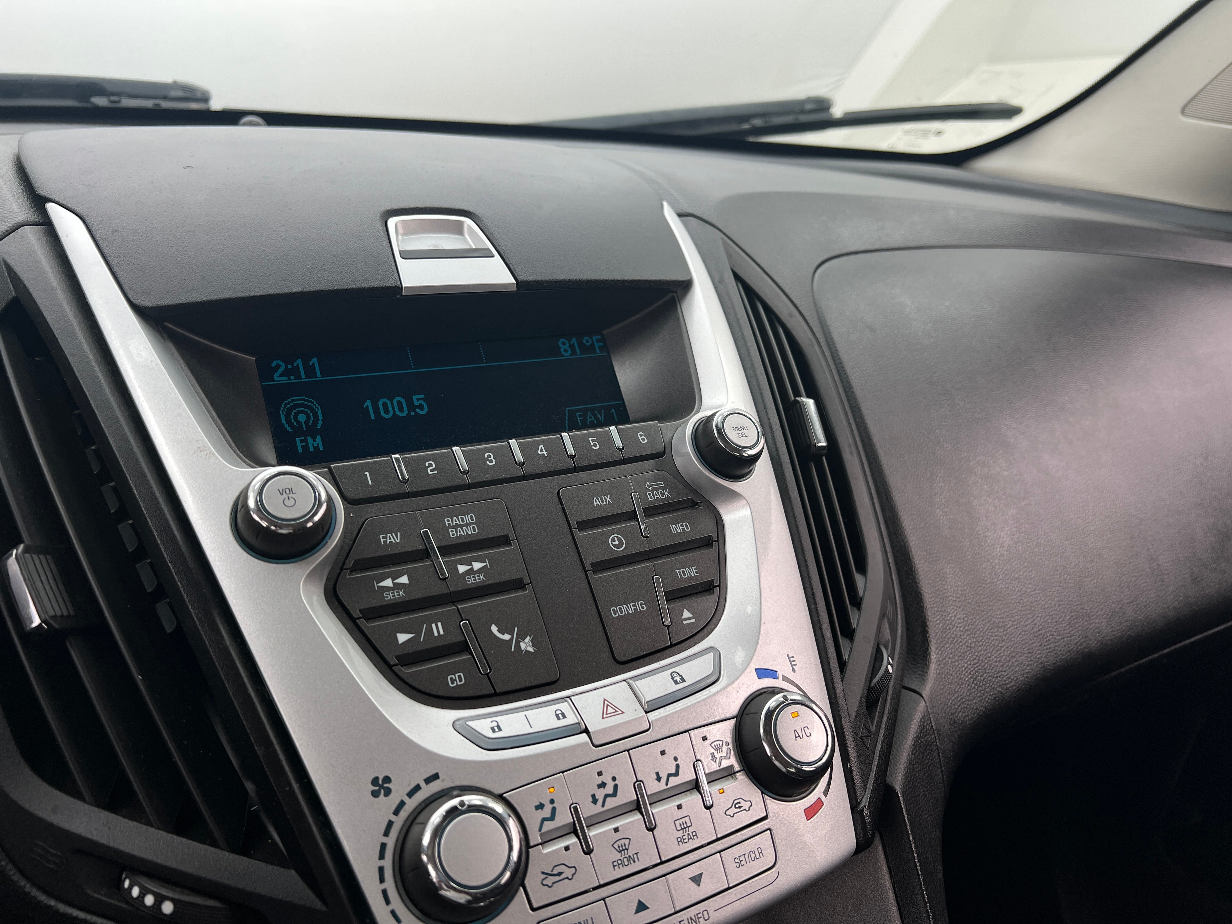 2013 Chevrolet Equinox LS 4