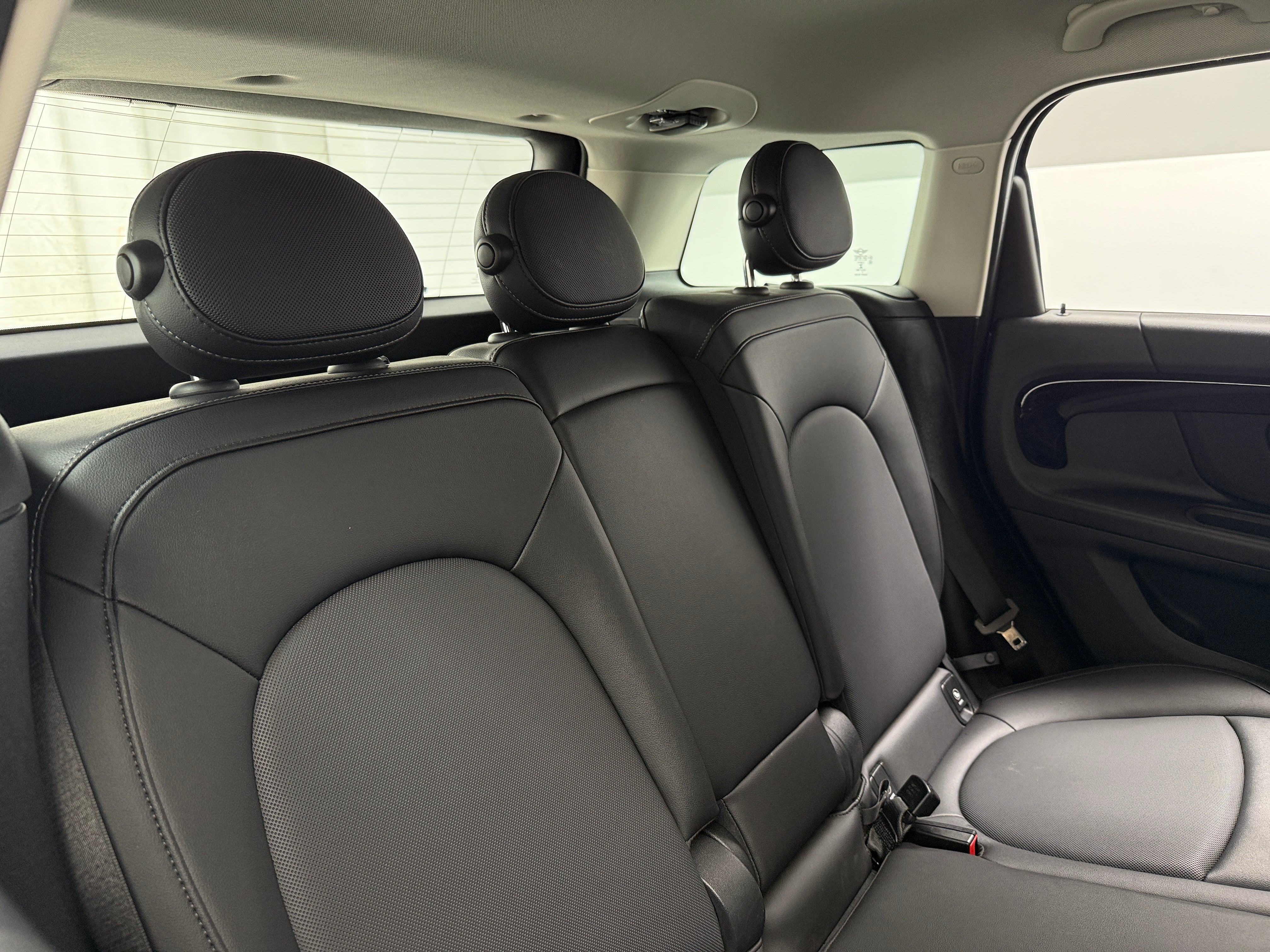 2022 MINI Cooper Countryman  5