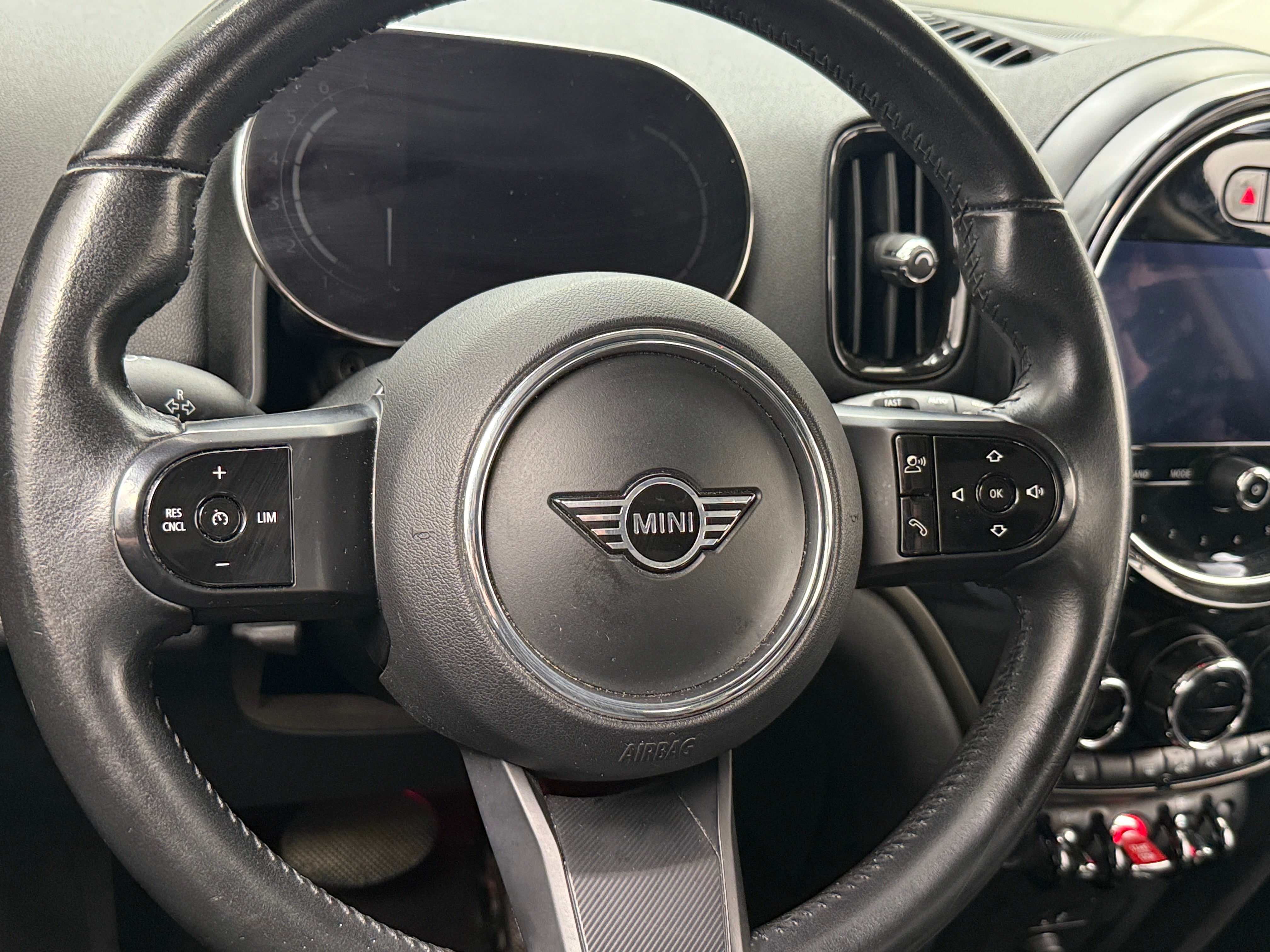 2022 MINI Cooper Countryman  4