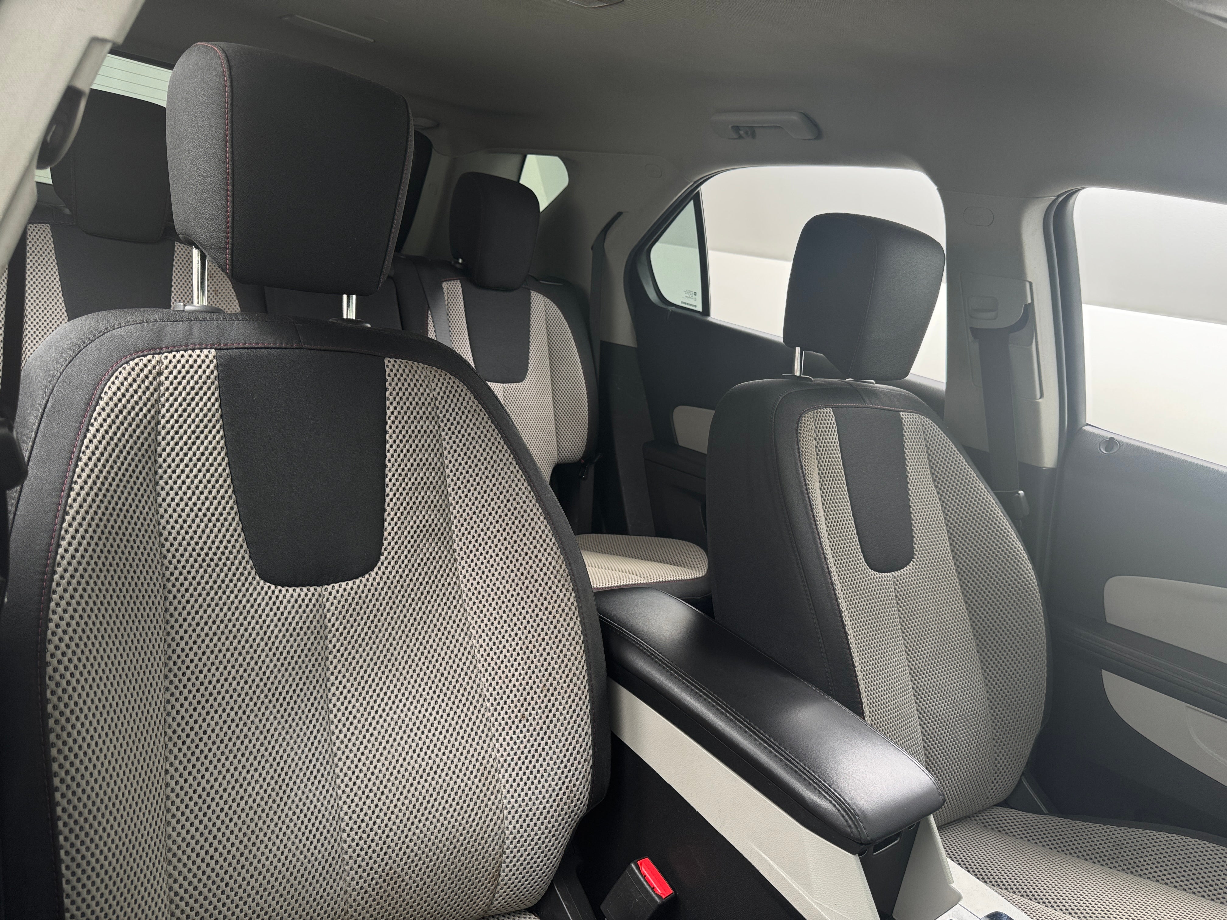 2016 Chevrolet Equinox LT 2