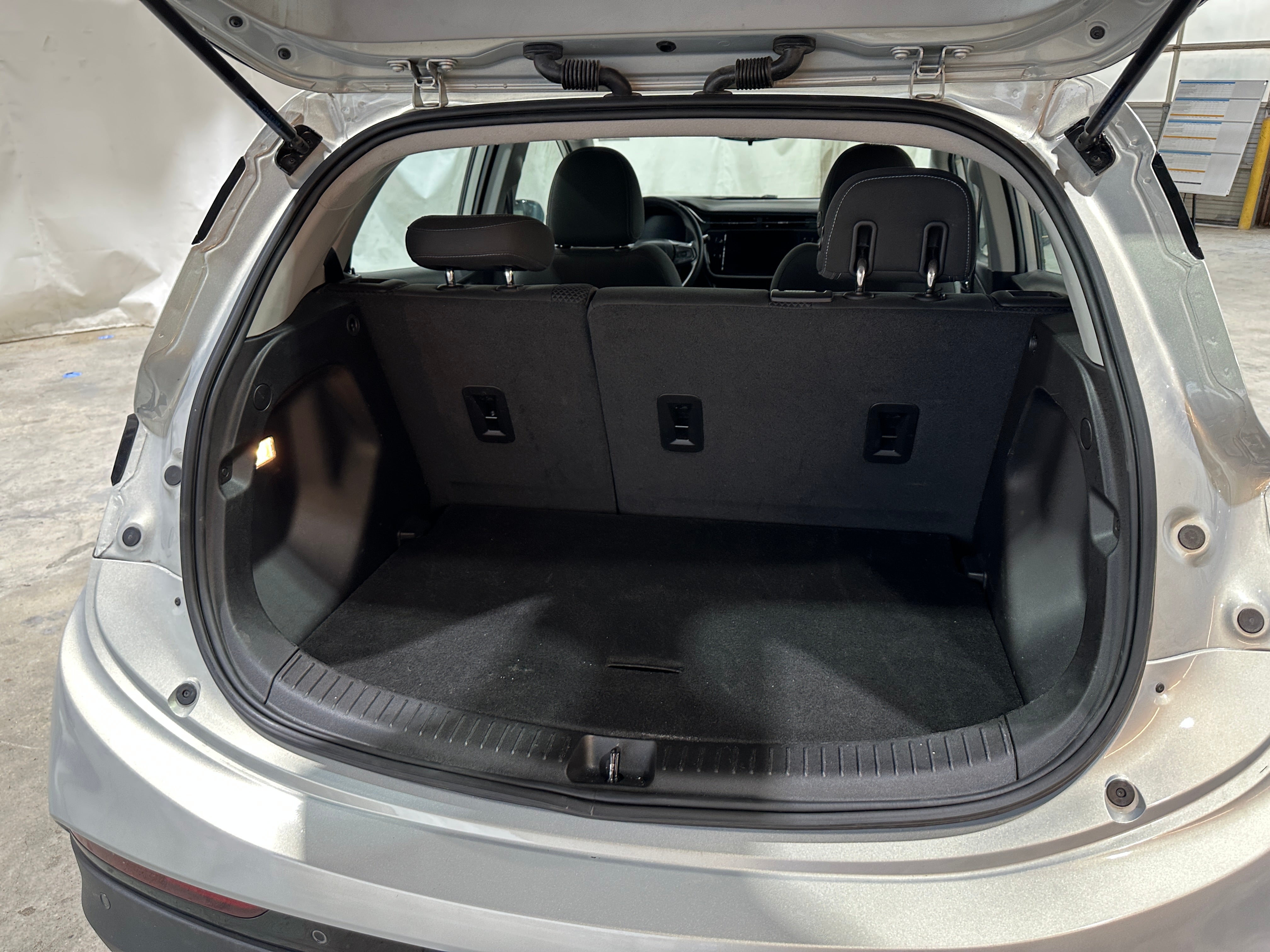 2023 Chevrolet Bolt EV 1LT 7