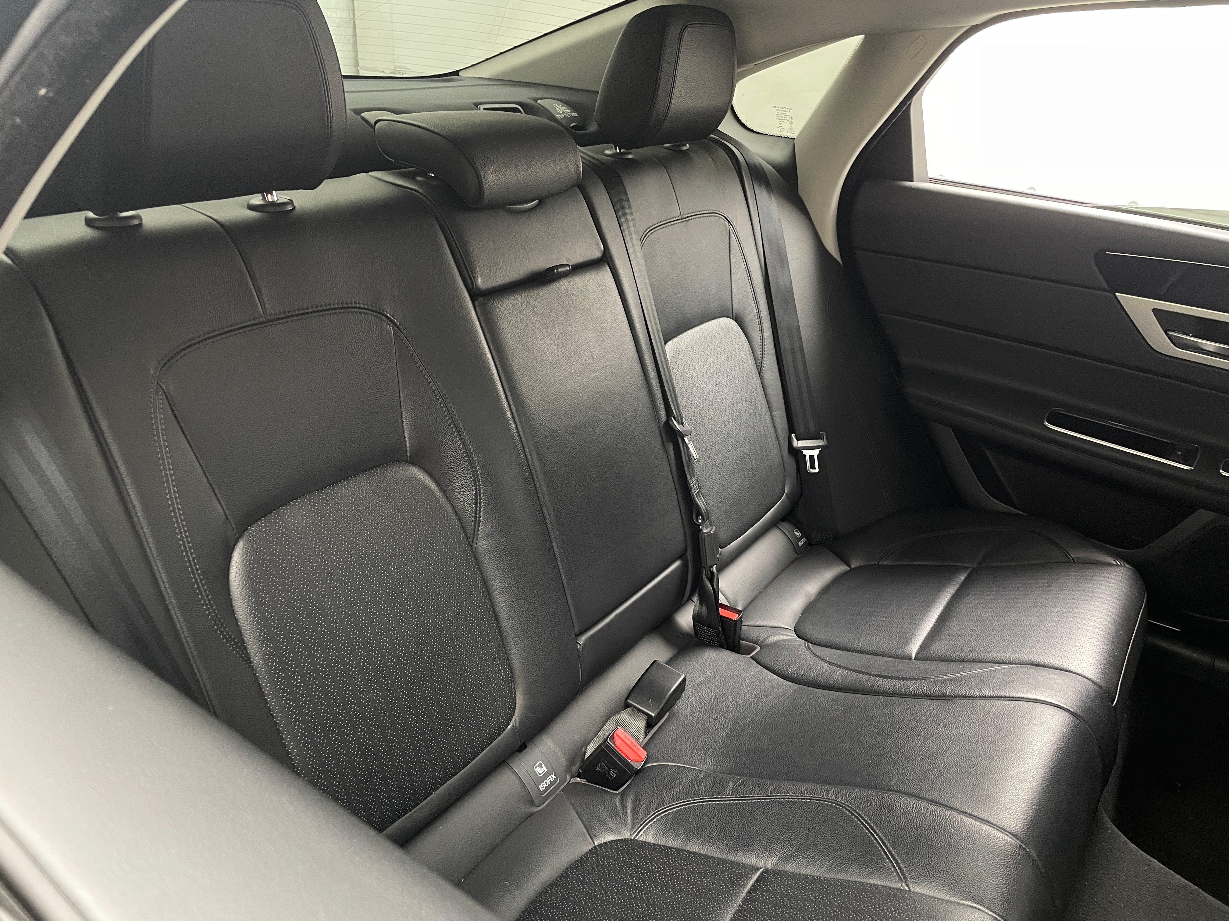 2016 Jaguar XF Prestige 5