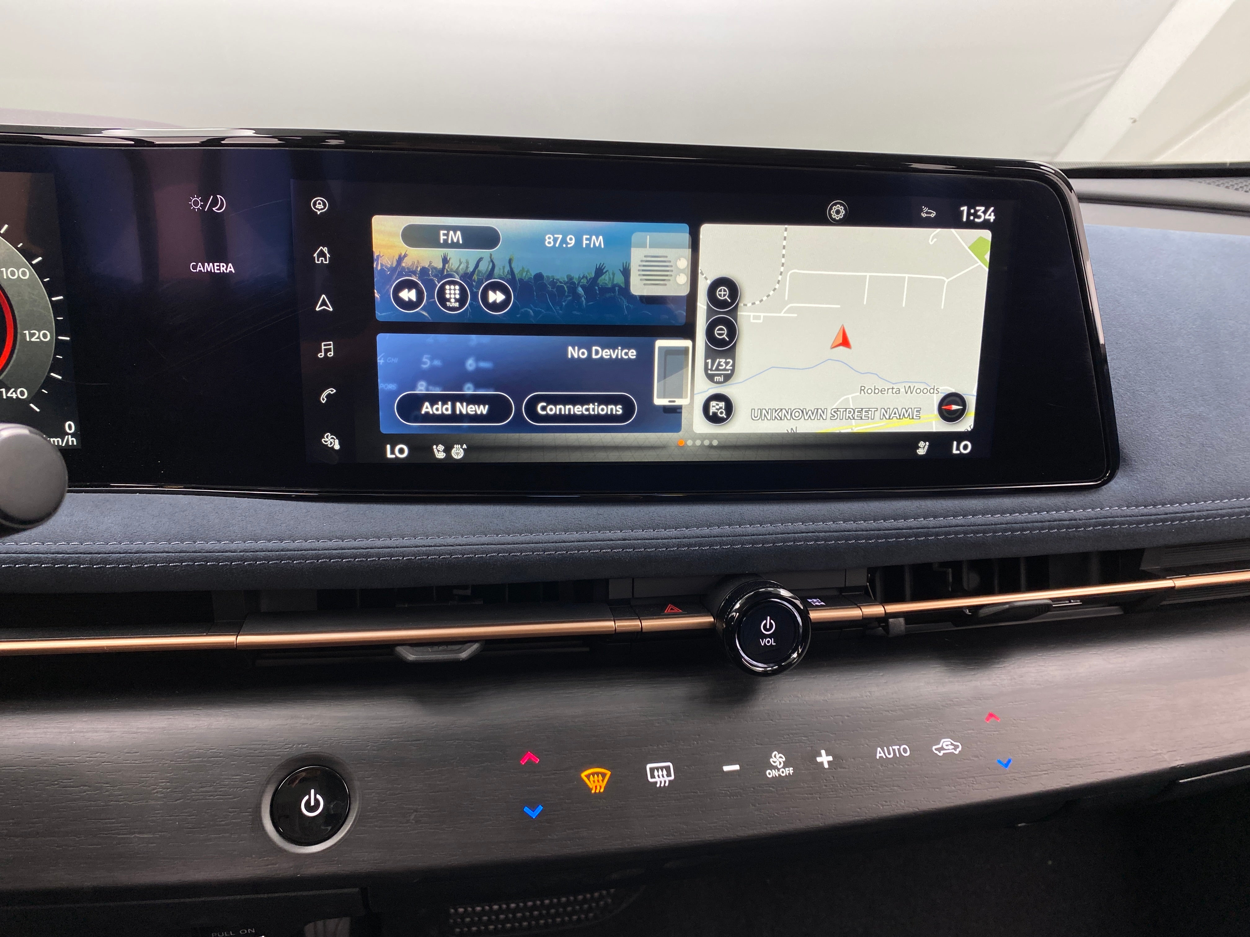 2023 Nissan Ariya Platinum+ 3