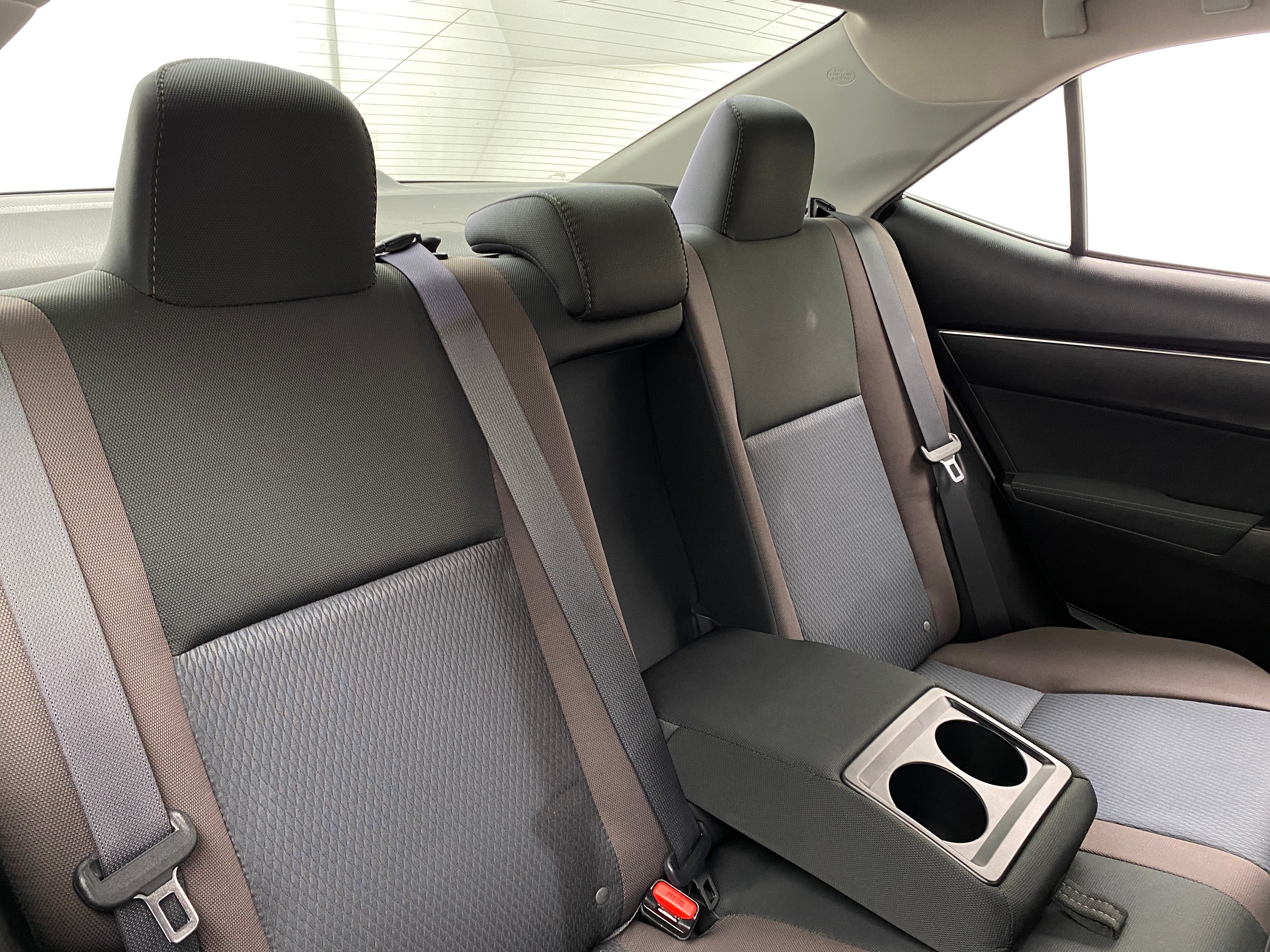 2017 Toyota Corolla LE 6