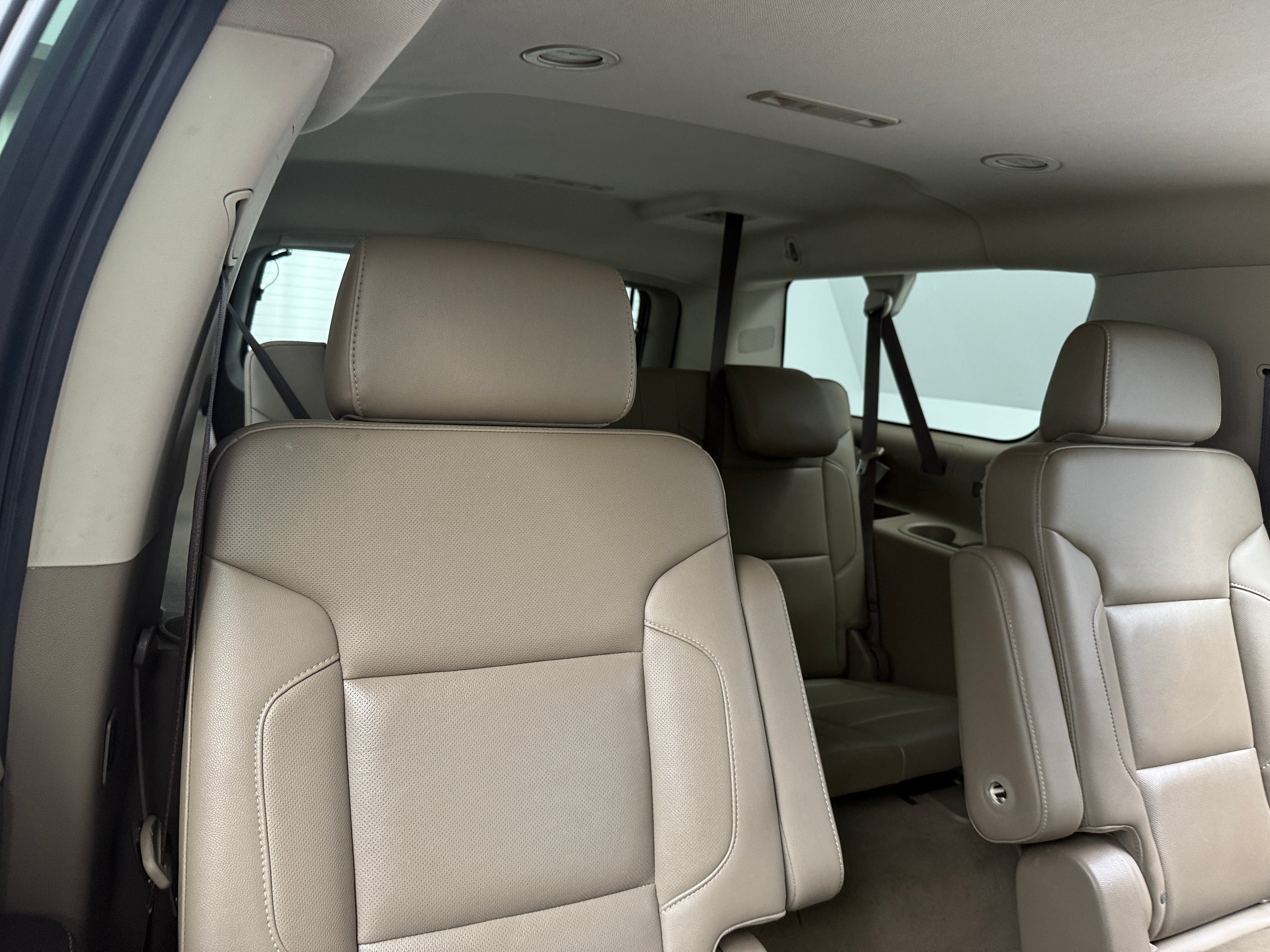 2019 Chevrolet Suburban Premier 5