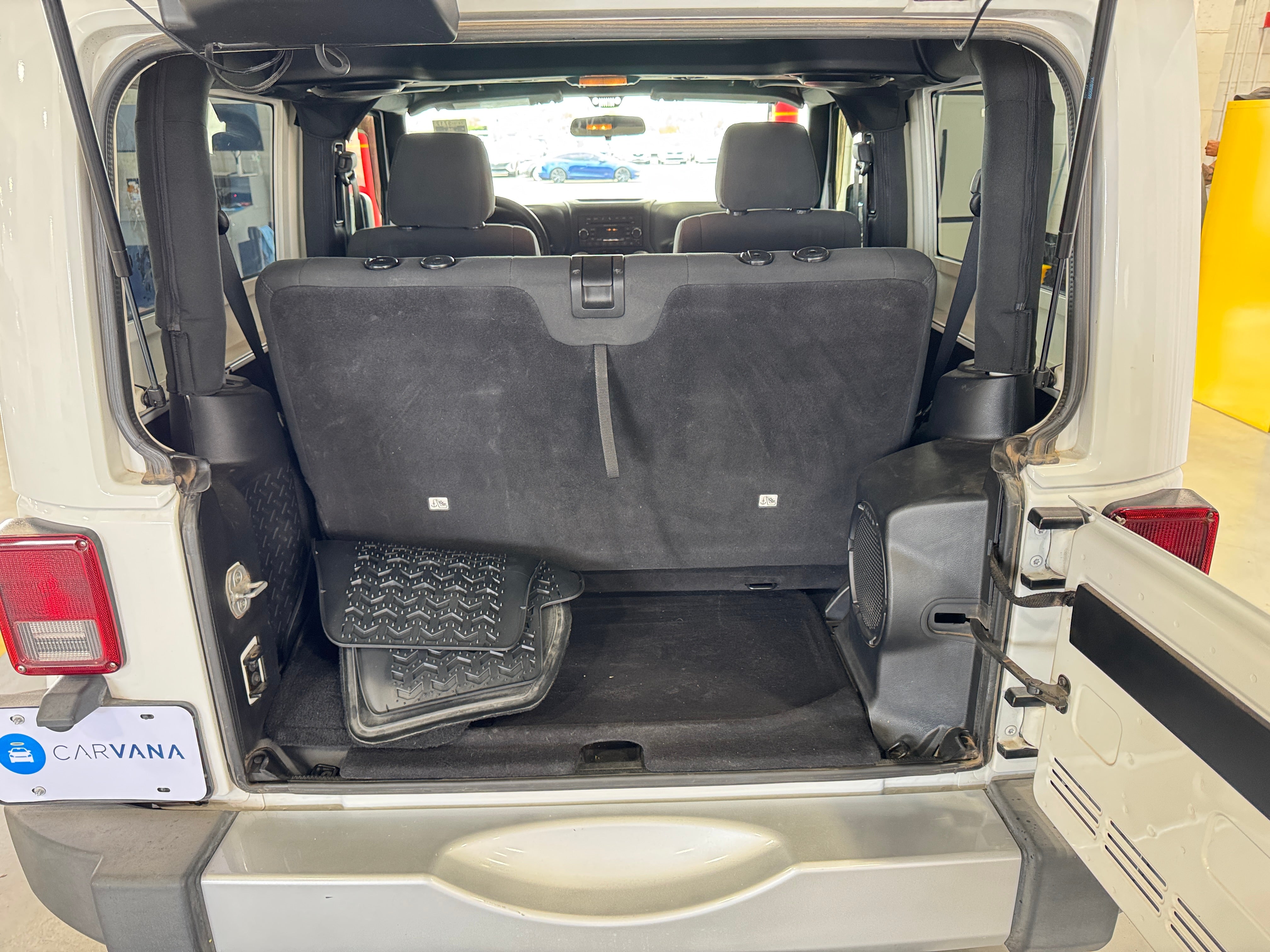 2012 Jeep Wrangler Sahara 7