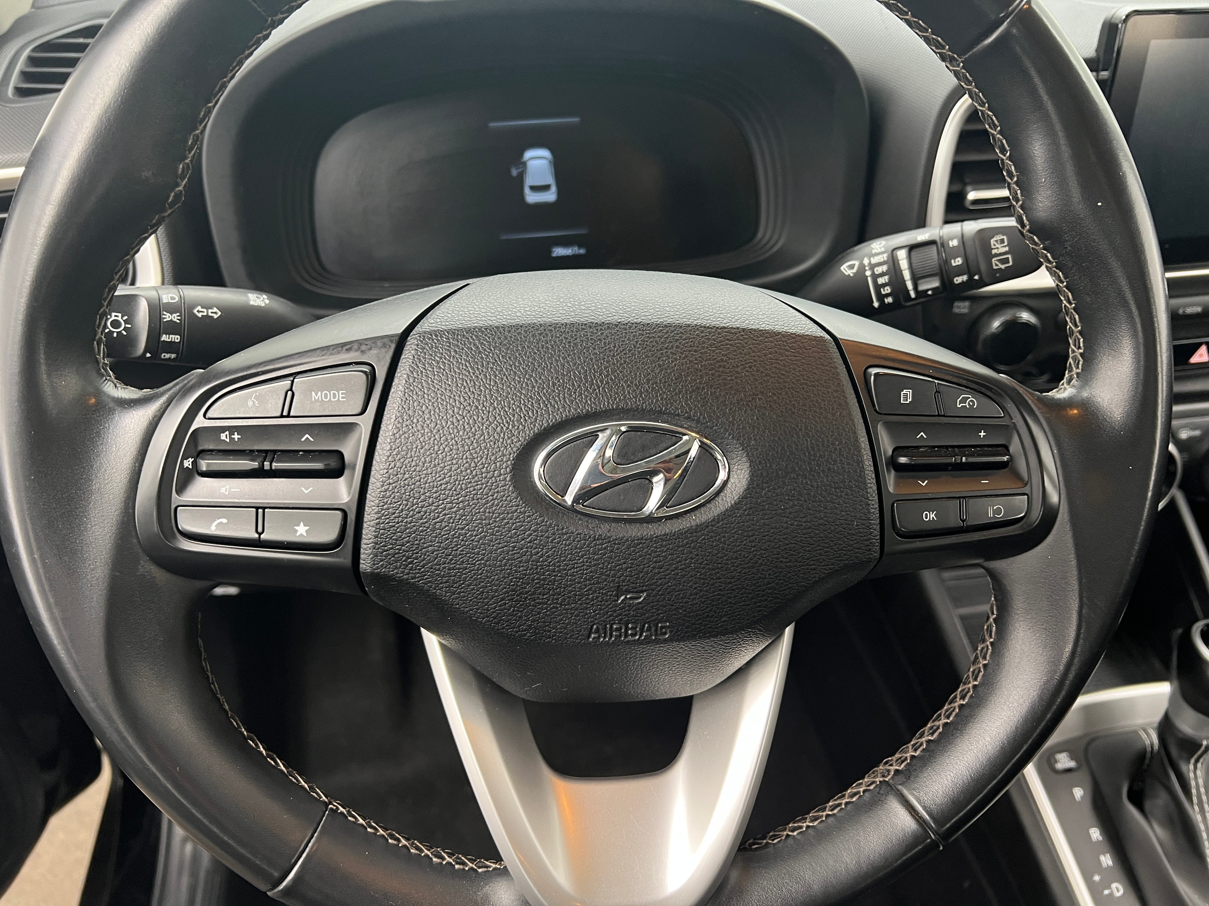 2023 Hyundai Venue SEL 5