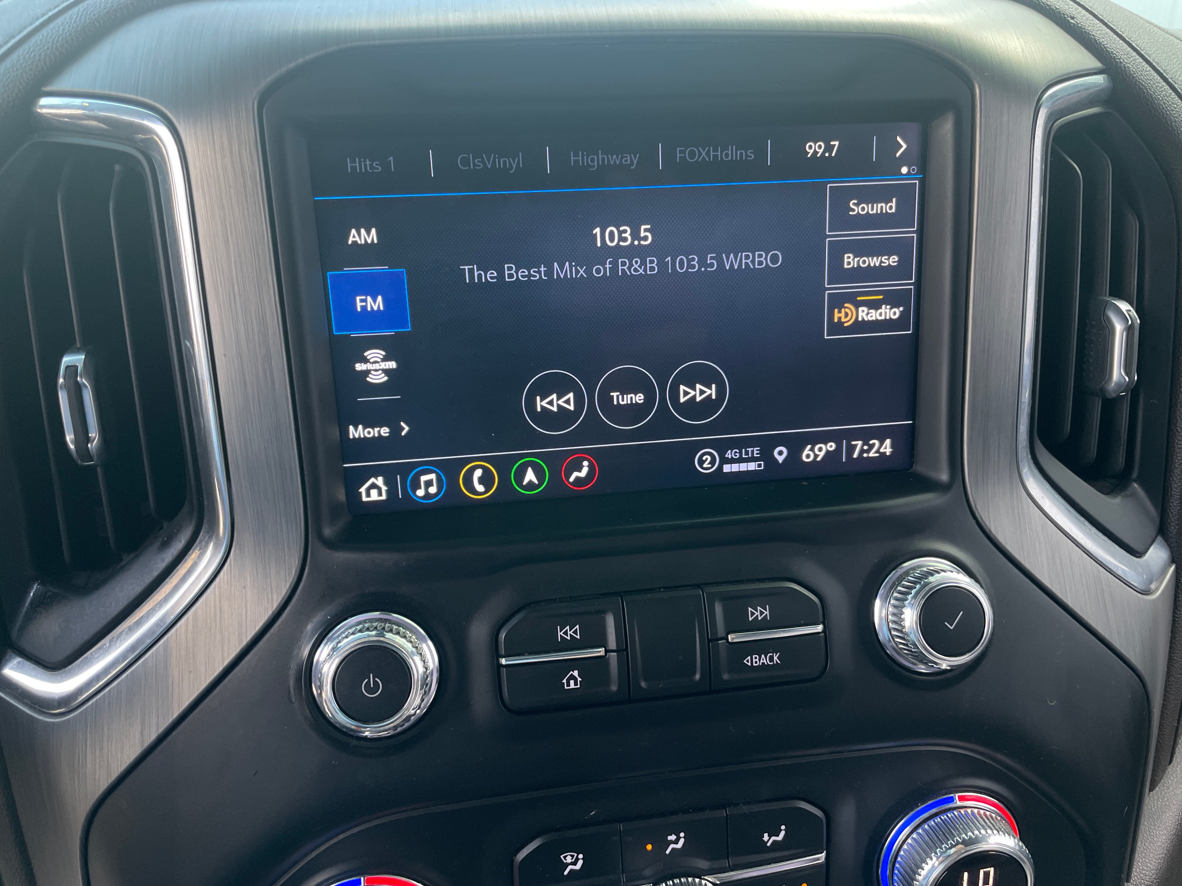 2021 GMC Sierra 2500 Denali 3