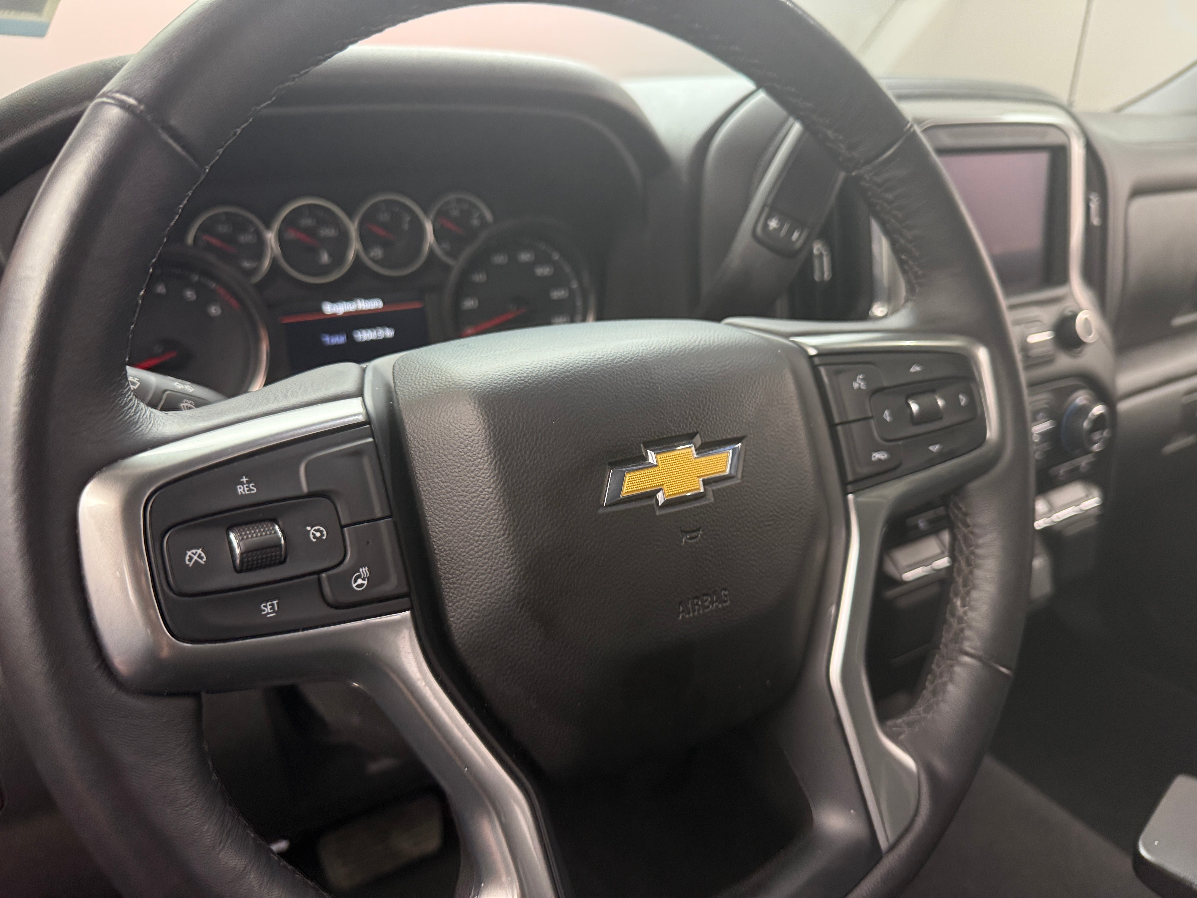 2022 Chevrolet Silverado 1500 Limited LT 5