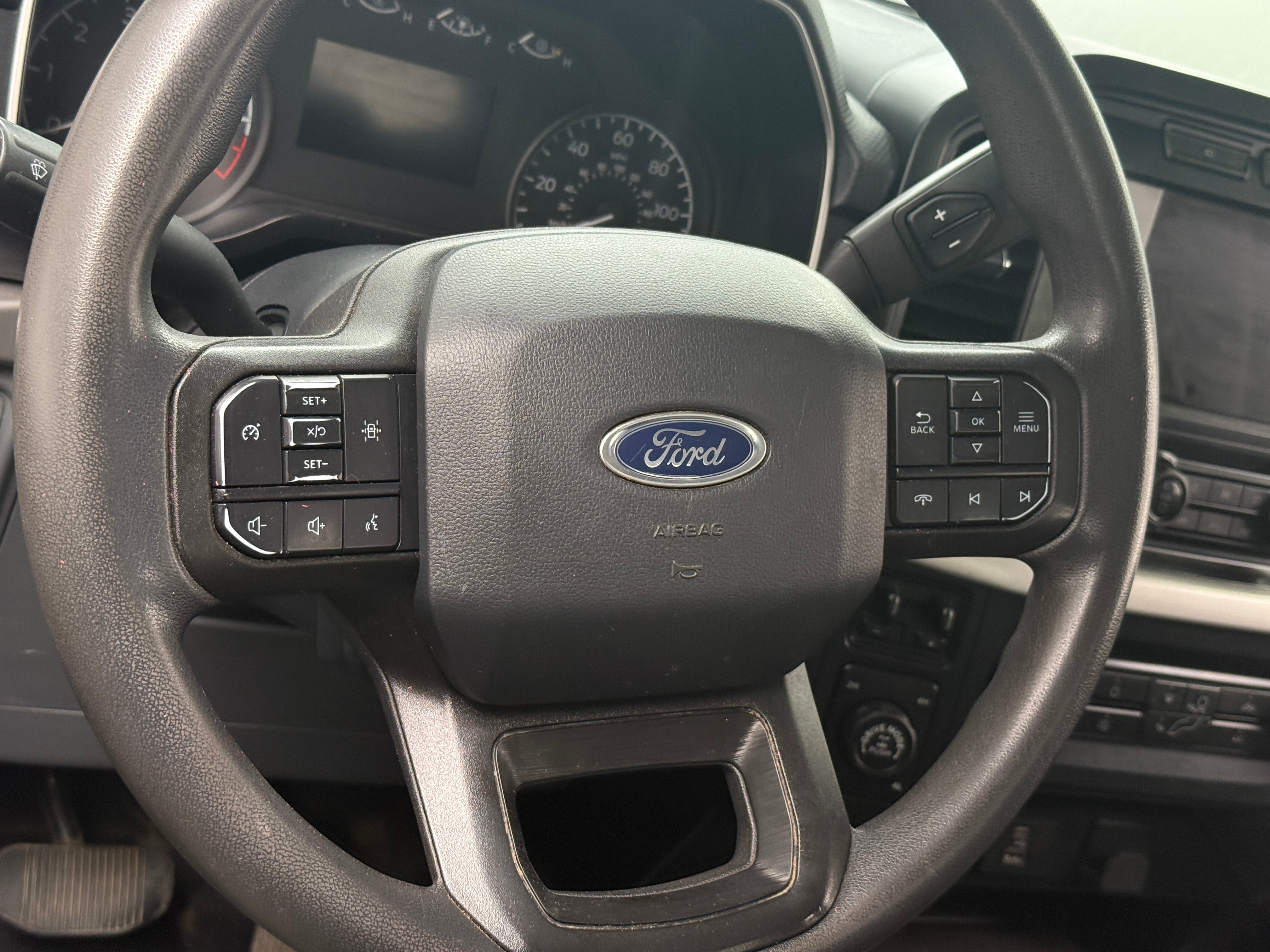 2022 Ford Econoline E-150 5