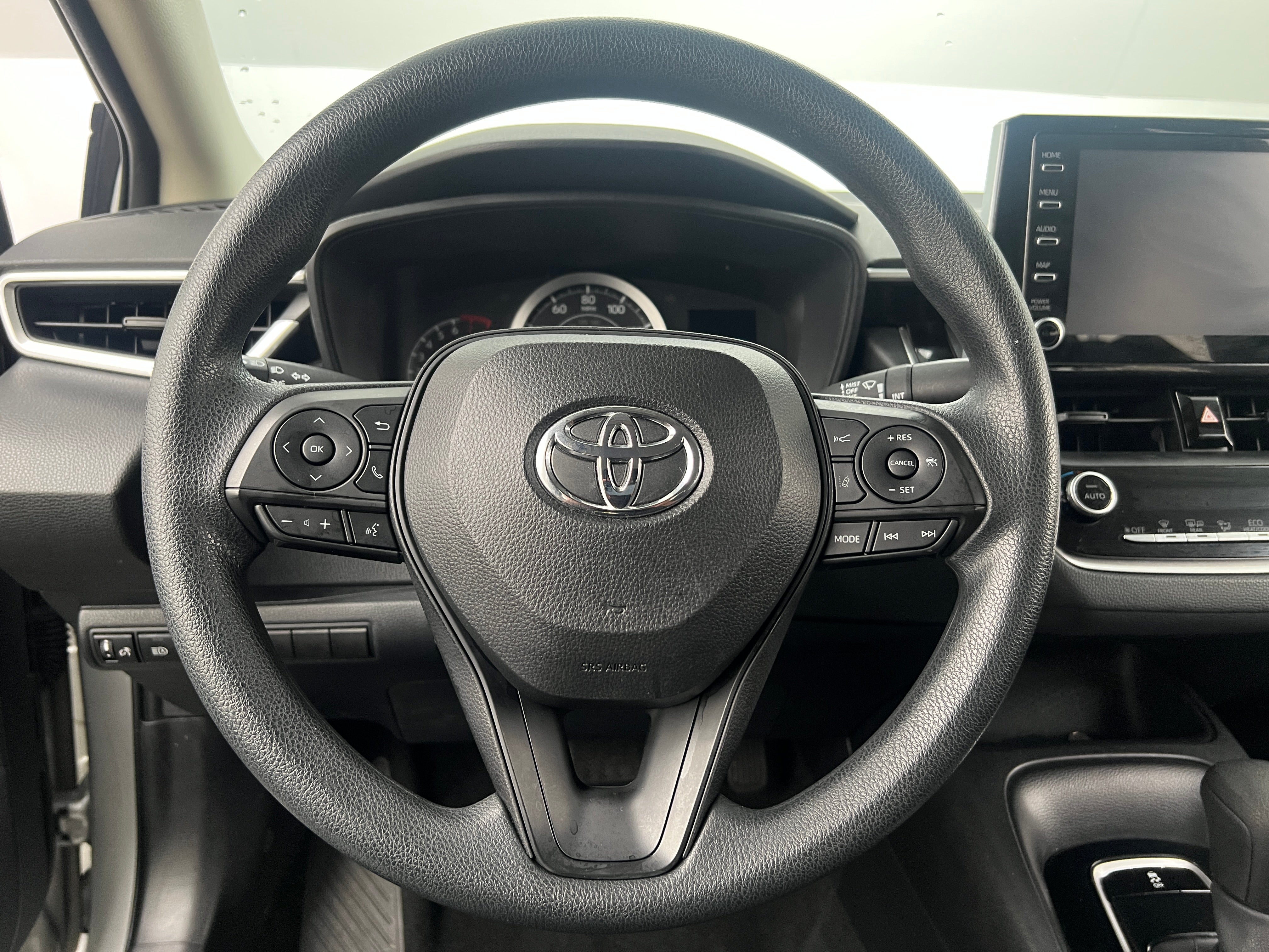 2020 Toyota Corolla LE 5