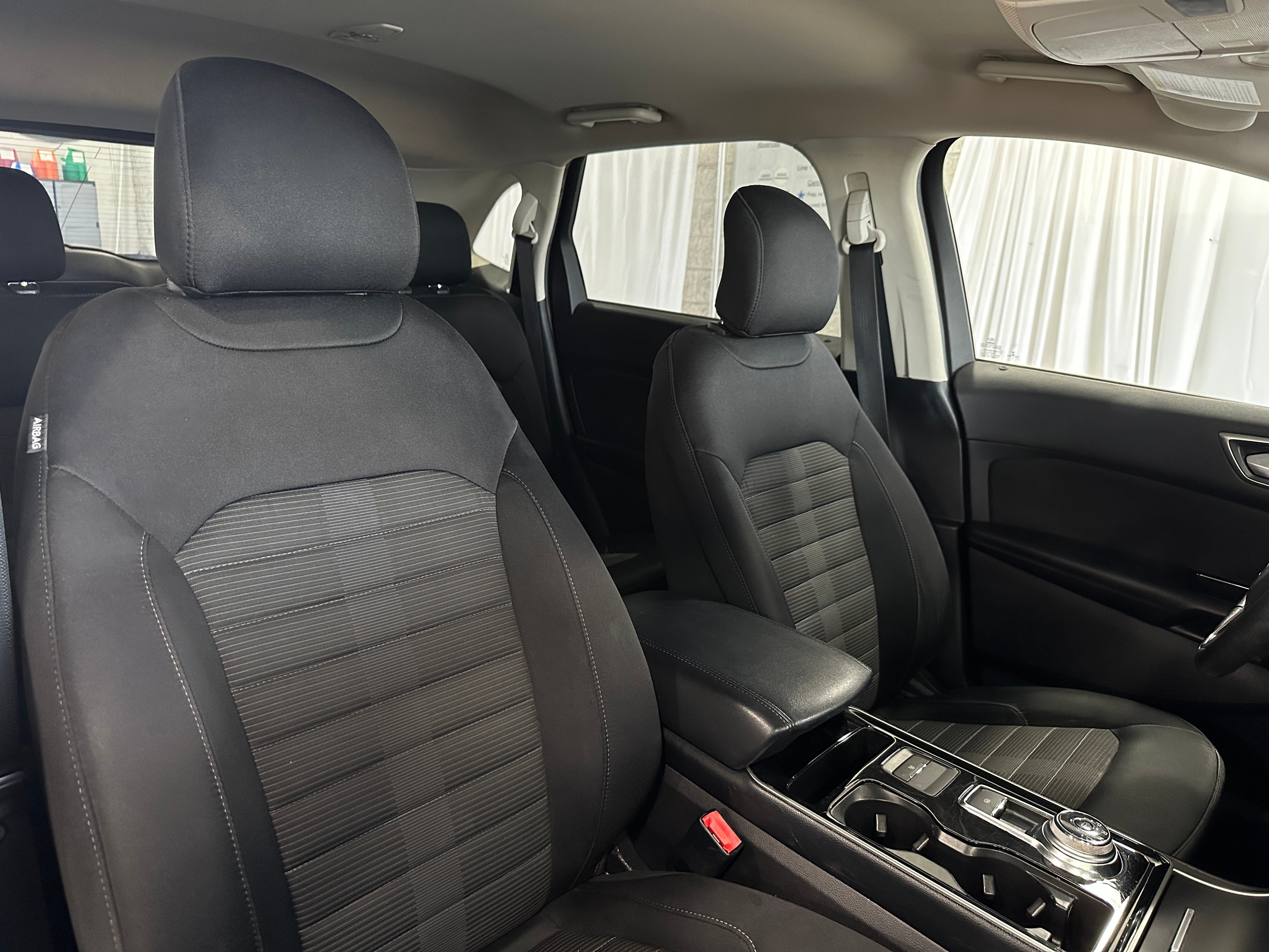 2019 Ford Edge SEL 2