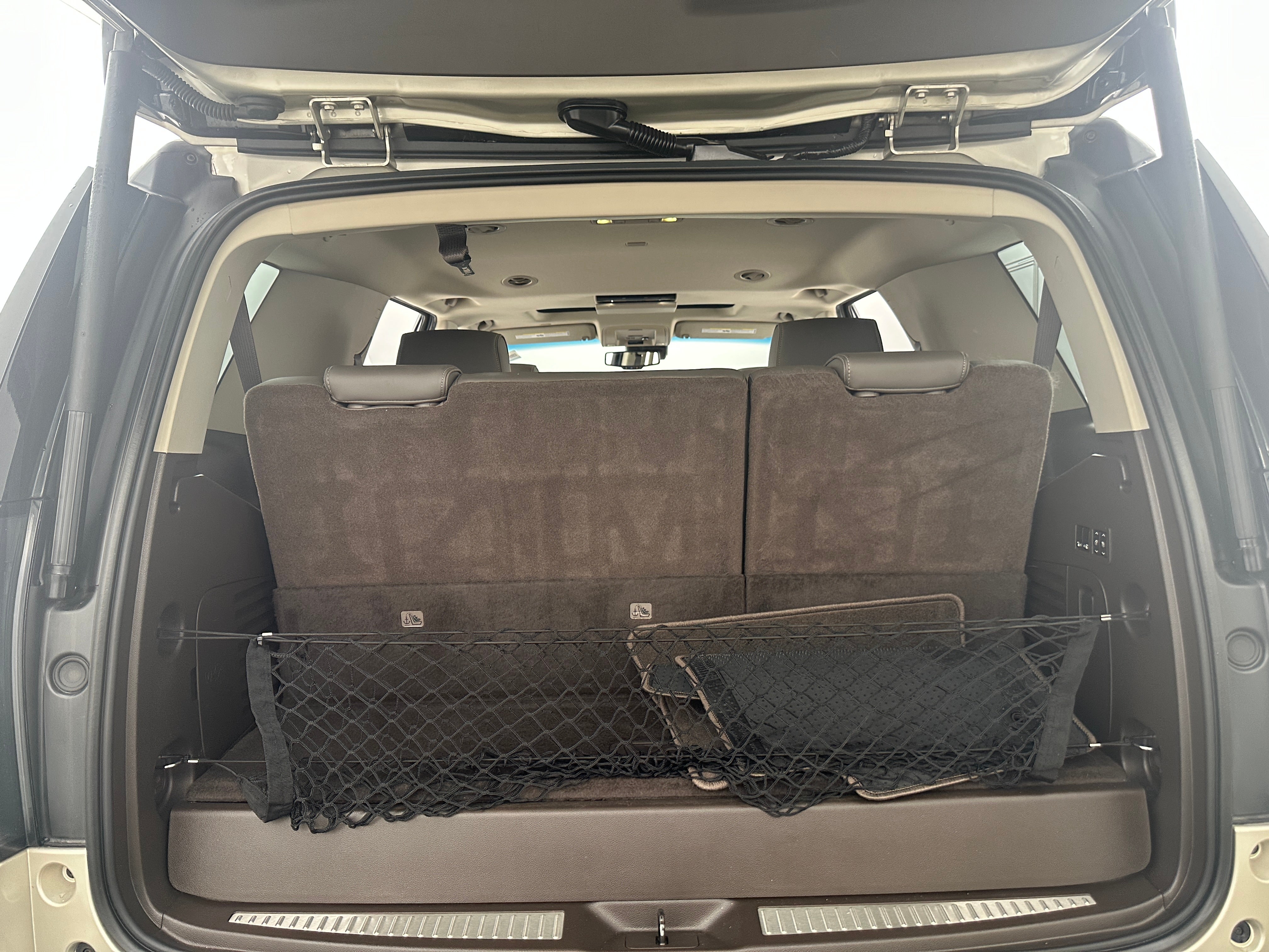 2017 GMC Yukon Denali 6