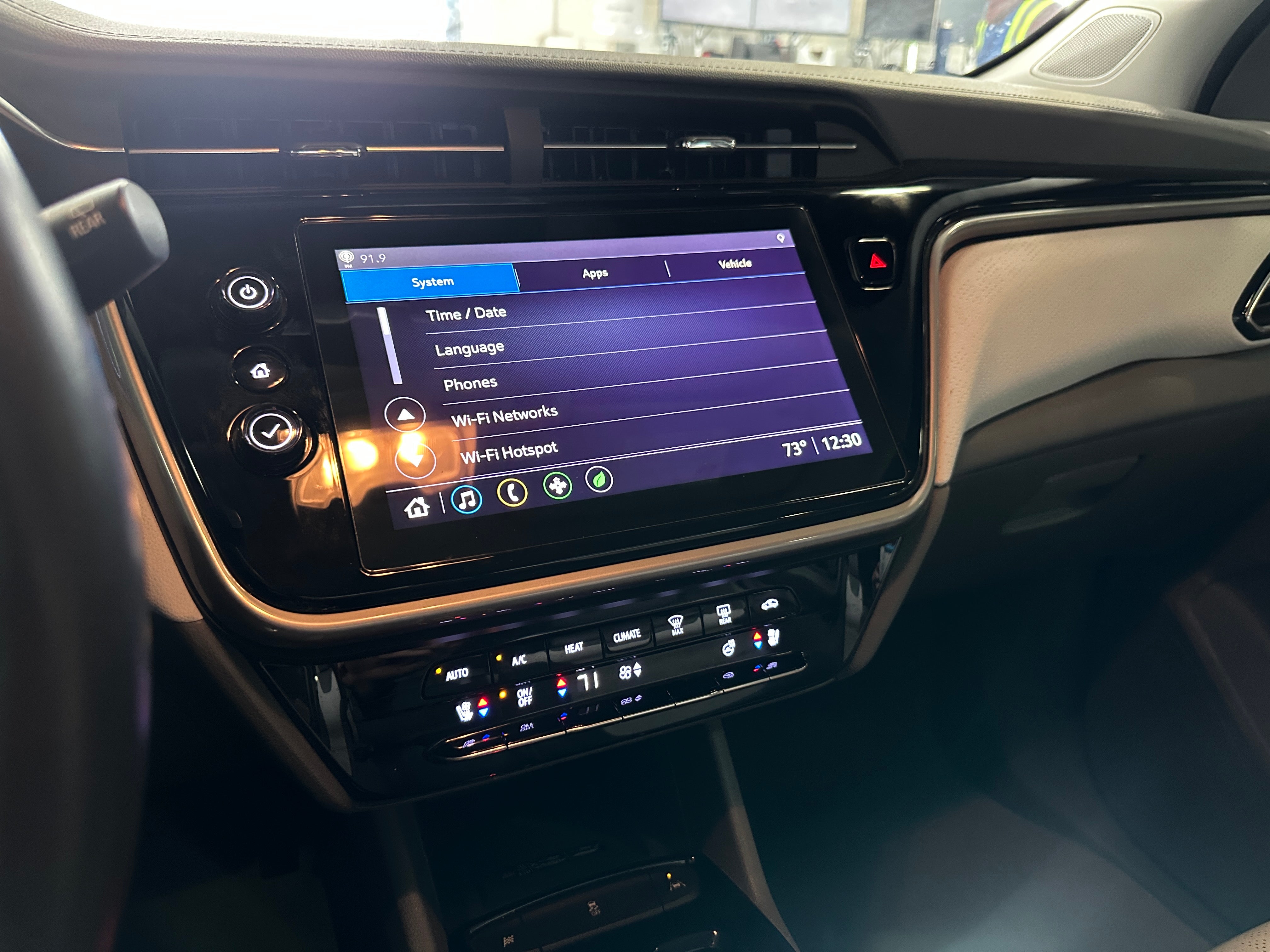 2022 Chevrolet Bolt EUV Premier 4
